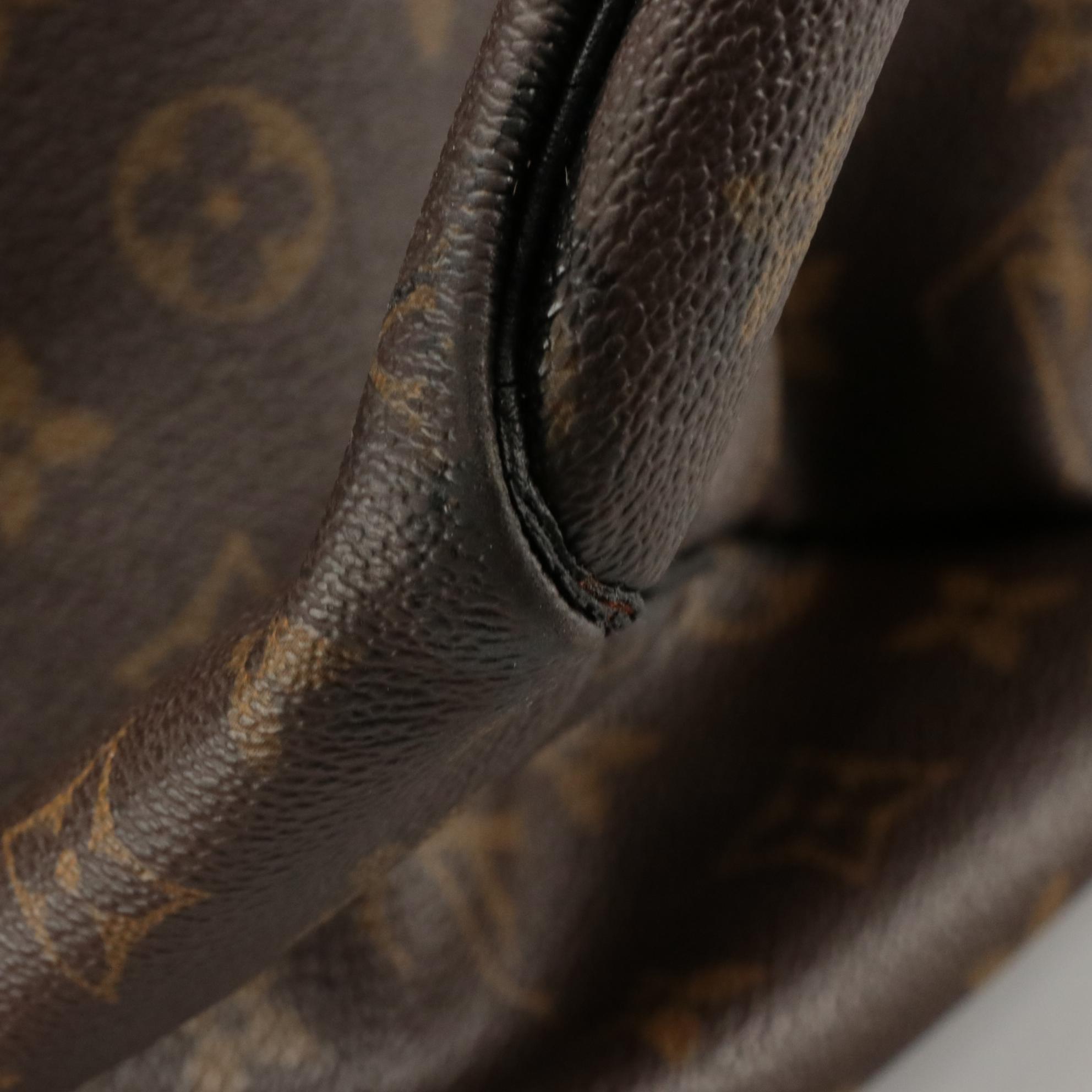 Louis Vuitton Keepall Bandoulière 55 Duffel Bag in Monogram Canvas and Leather