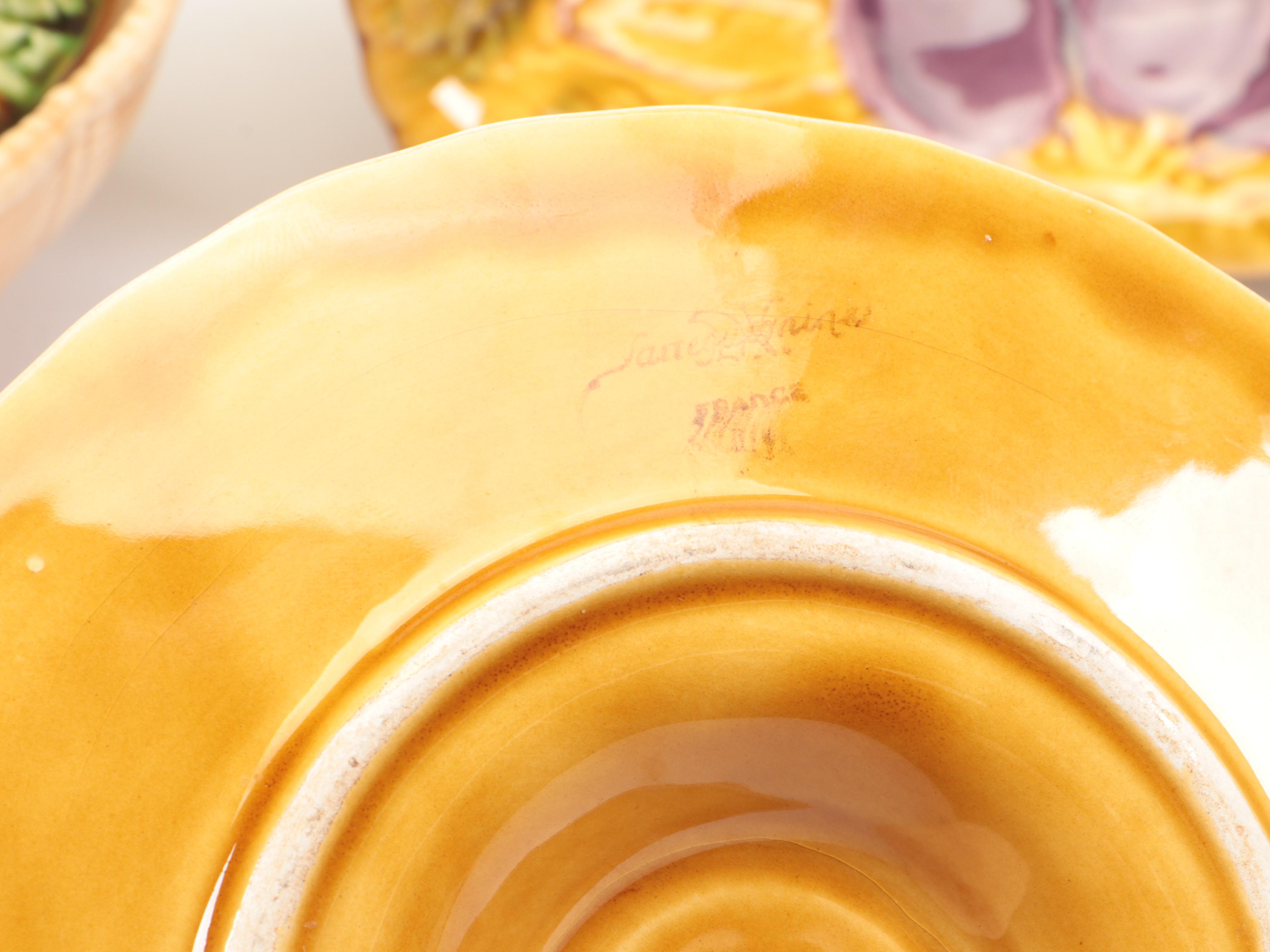 French Sarreguemines Faïence Earthenware Fruit Motif Serveware, Mid-20th Century