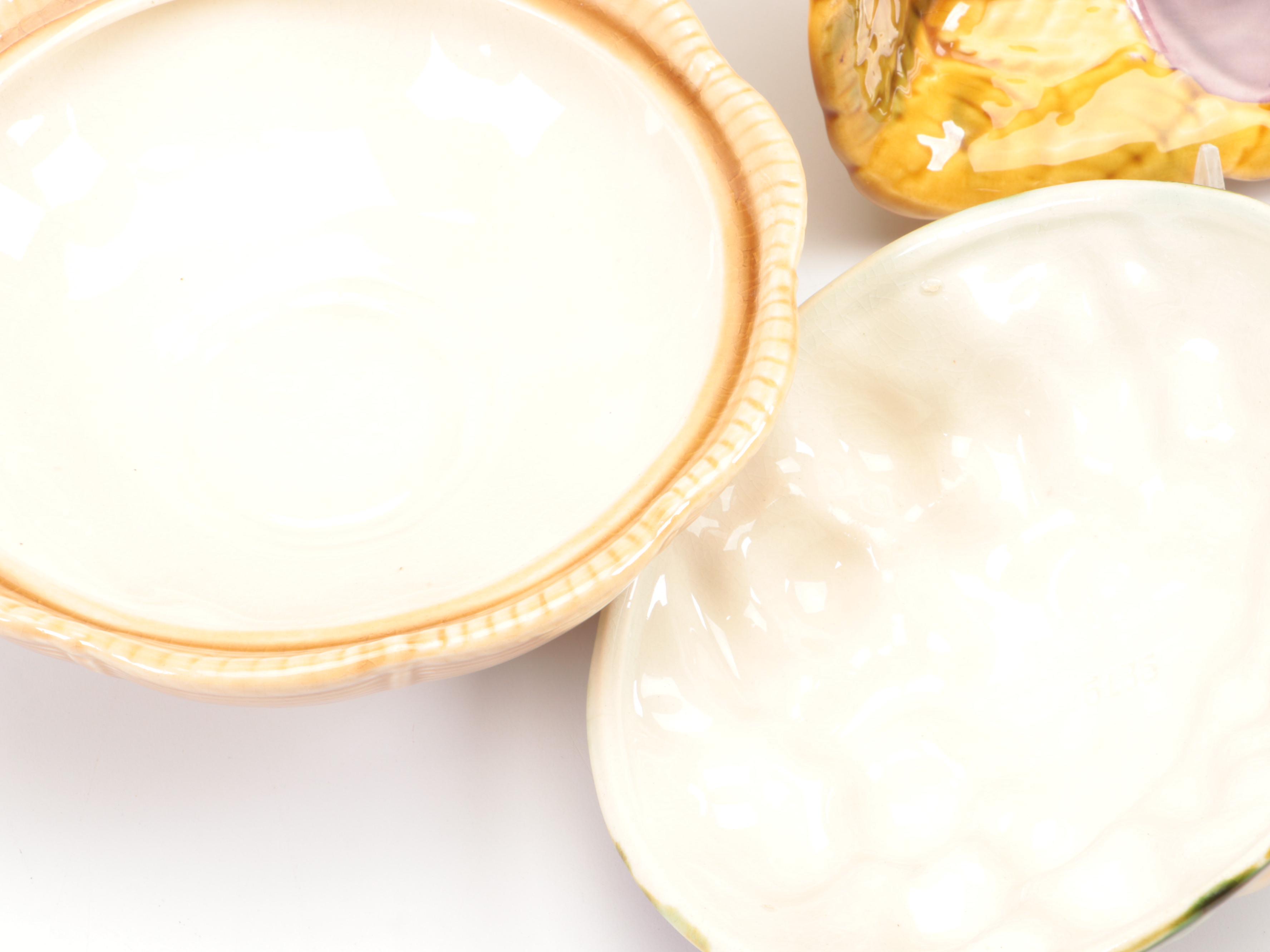 French Sarreguemines Faïence Earthenware Fruit Motif Serveware, Mid-20th Century