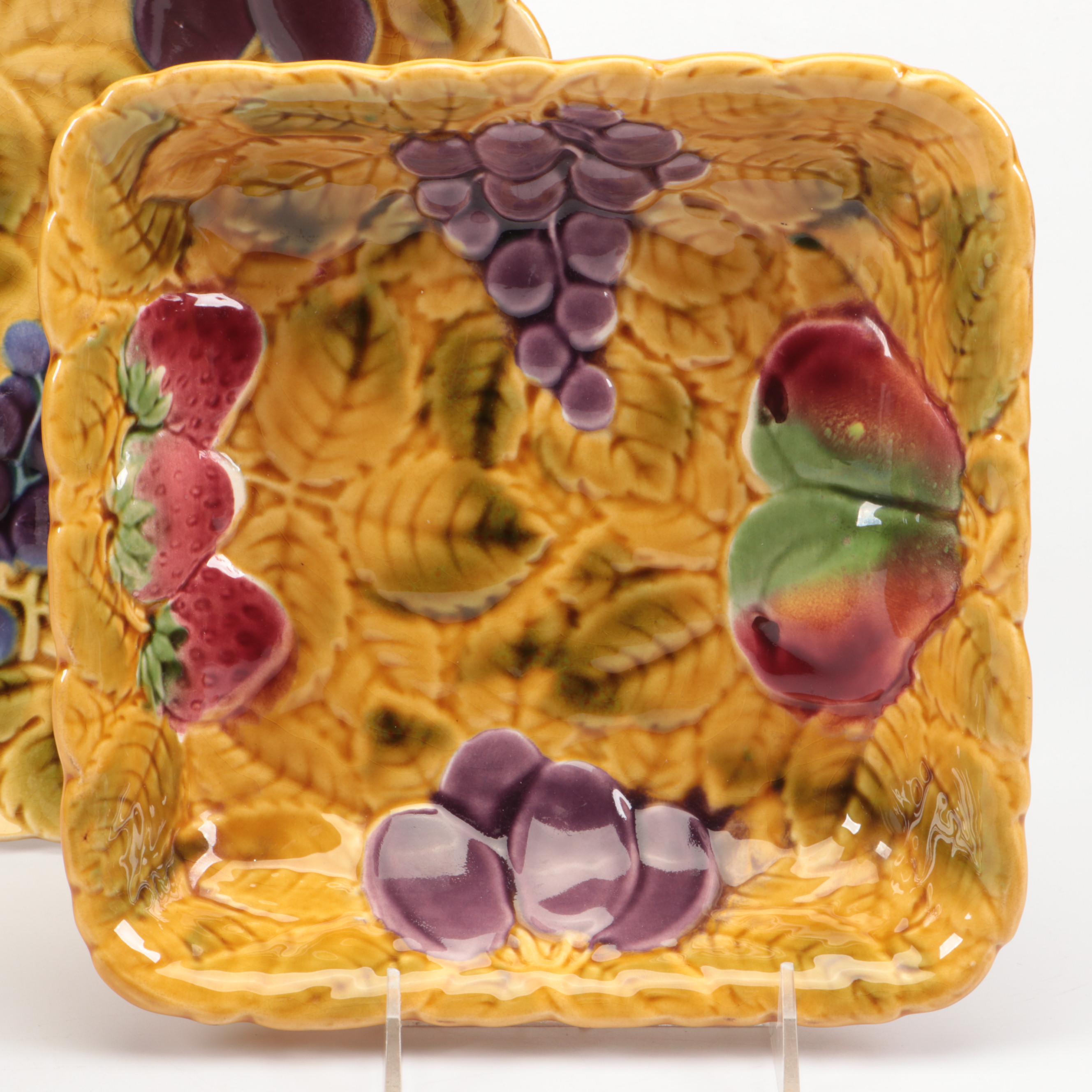 French Sarreguemines Faïence Earthenware Fruit Motif Serveware, Mid-20th Century