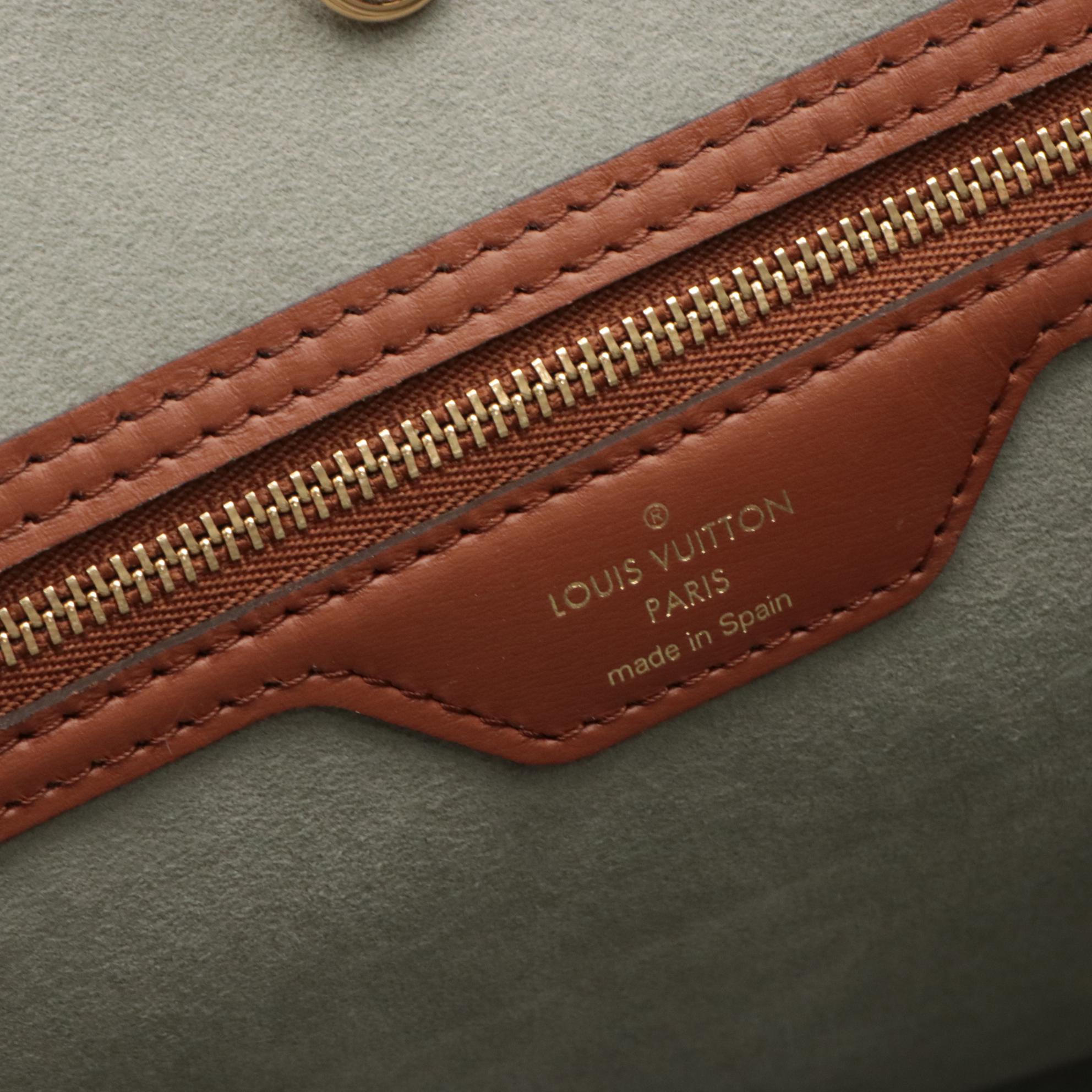 Louis Vuitton Neverfull MM in Limited Edition Garden Coated Canvas with Box