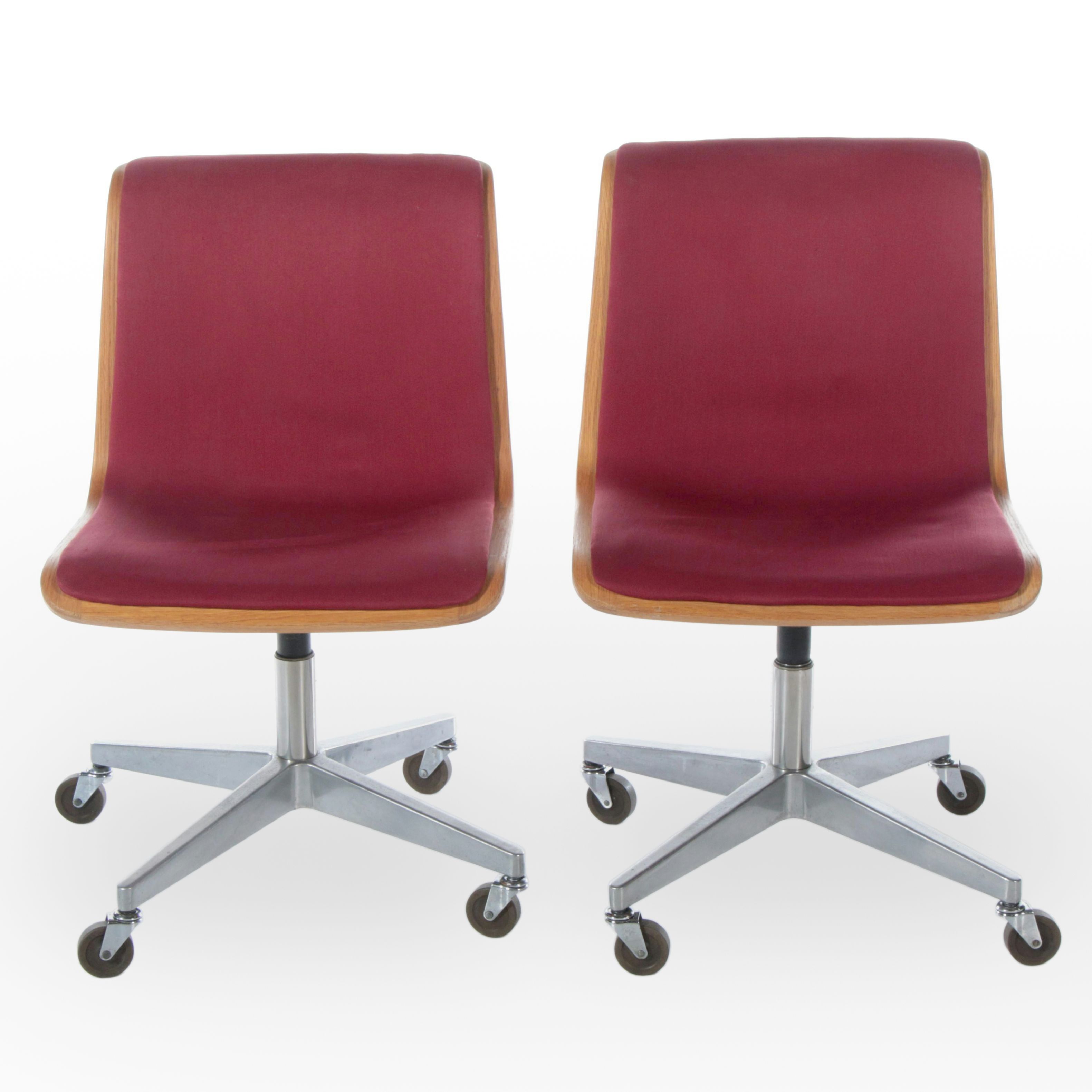 Pair of Knoll Laminated Oak, Aluminum, and Steel Swivel-Tilt Desk Chairs