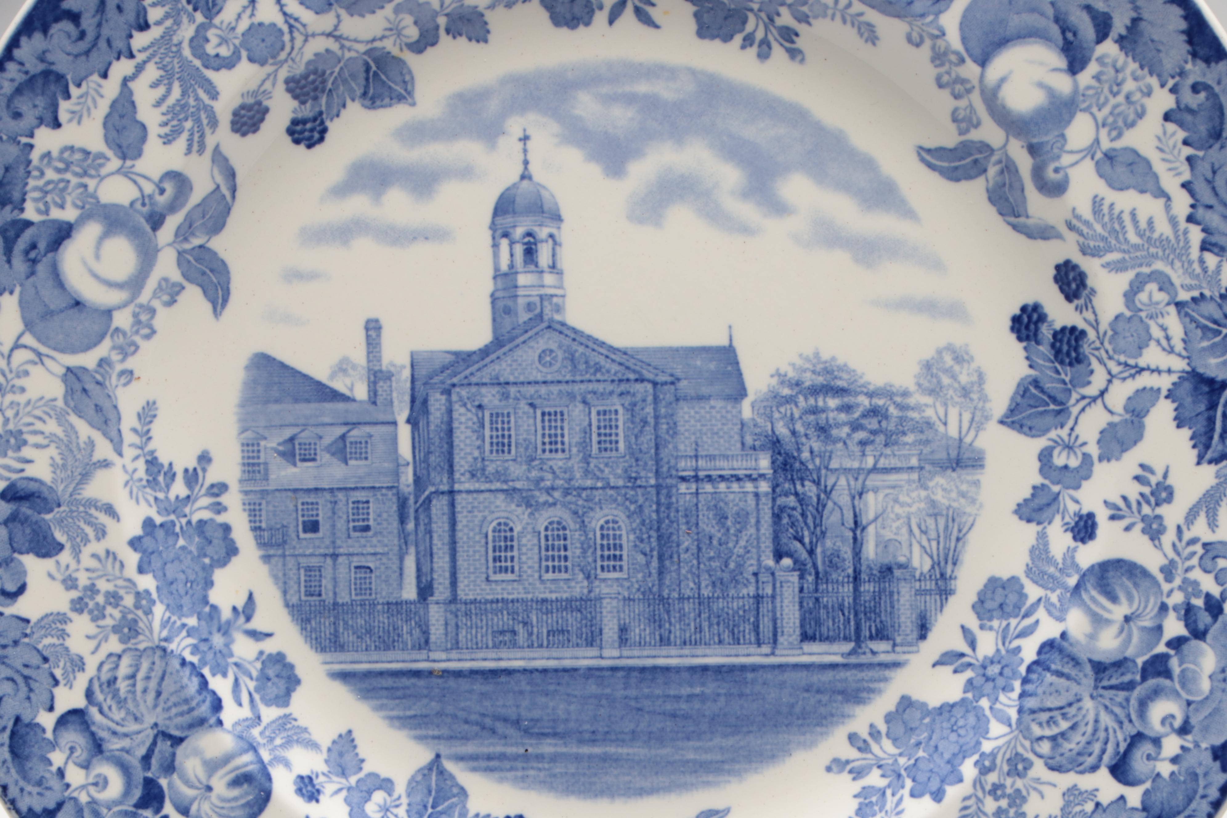 Set of 12 Wedgwood Harvard University Transferware Plates, Early 20th Century