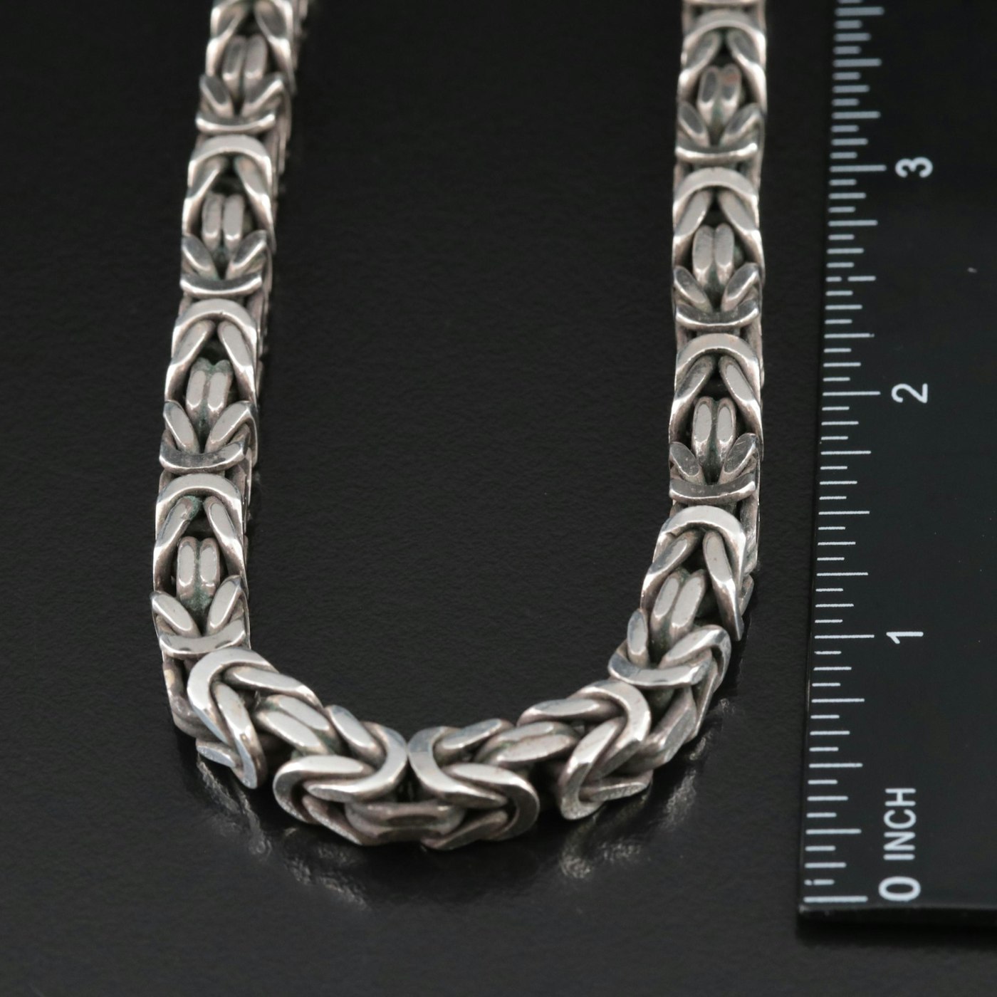 Lois Hill Sterling Square Byzantine Chain Necklace | EBTH