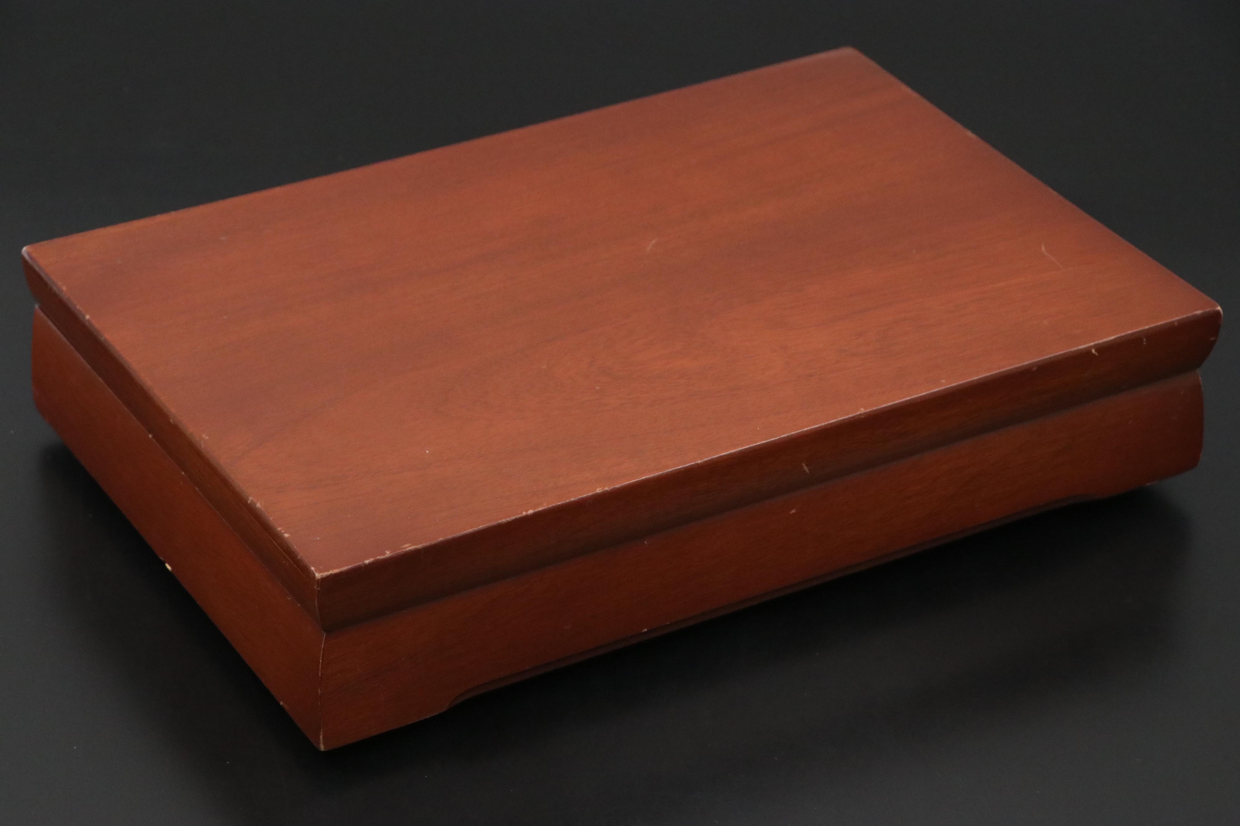 Rogers Bros. "Vintage" with Other Silver Plate Flatware, Mid to Late 20th C.