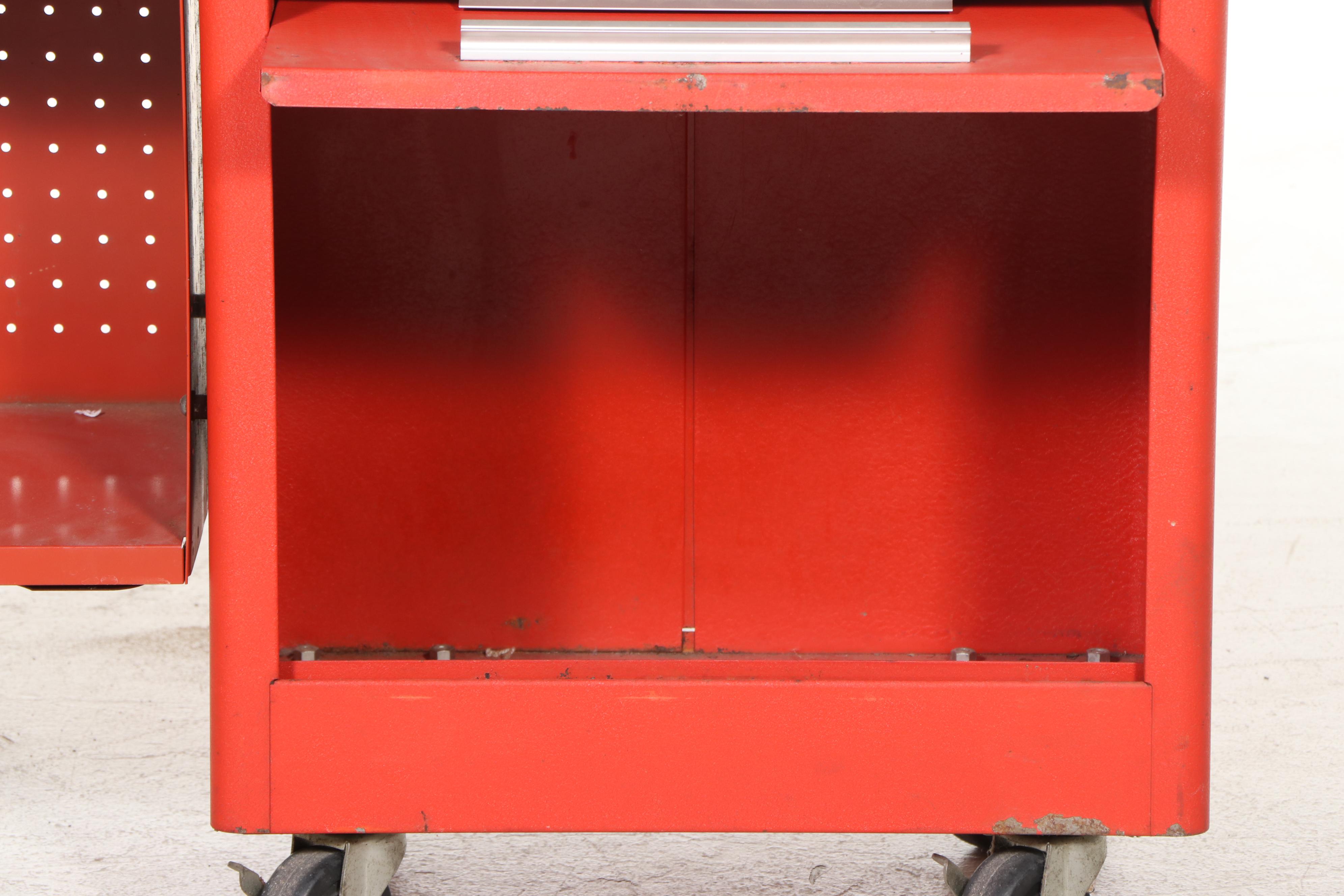 Kennedy Manufacturing Co. Painted Steel Tool Cart