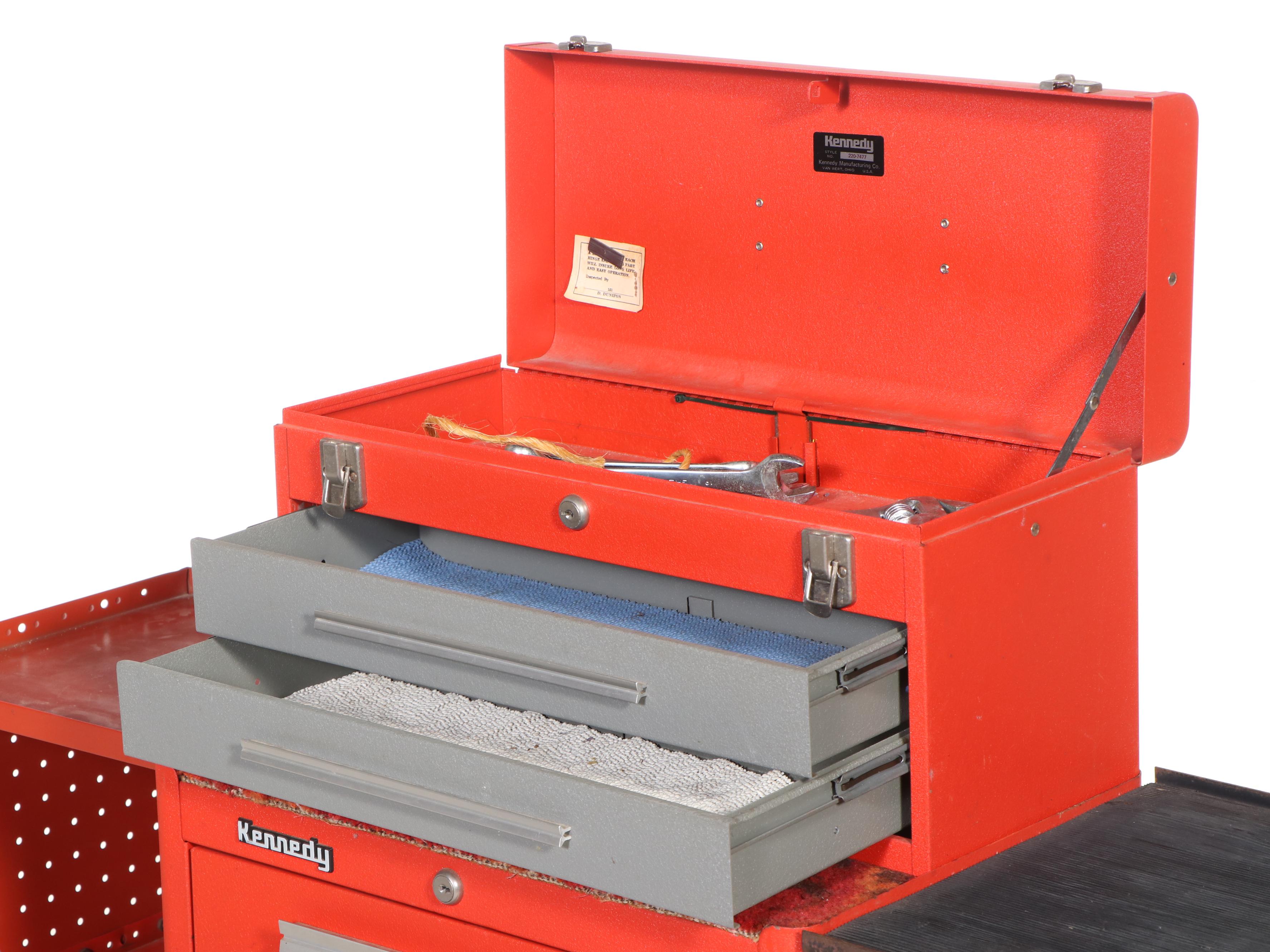 Kennedy Manufacturing Co. Painted Steel Tool Cart