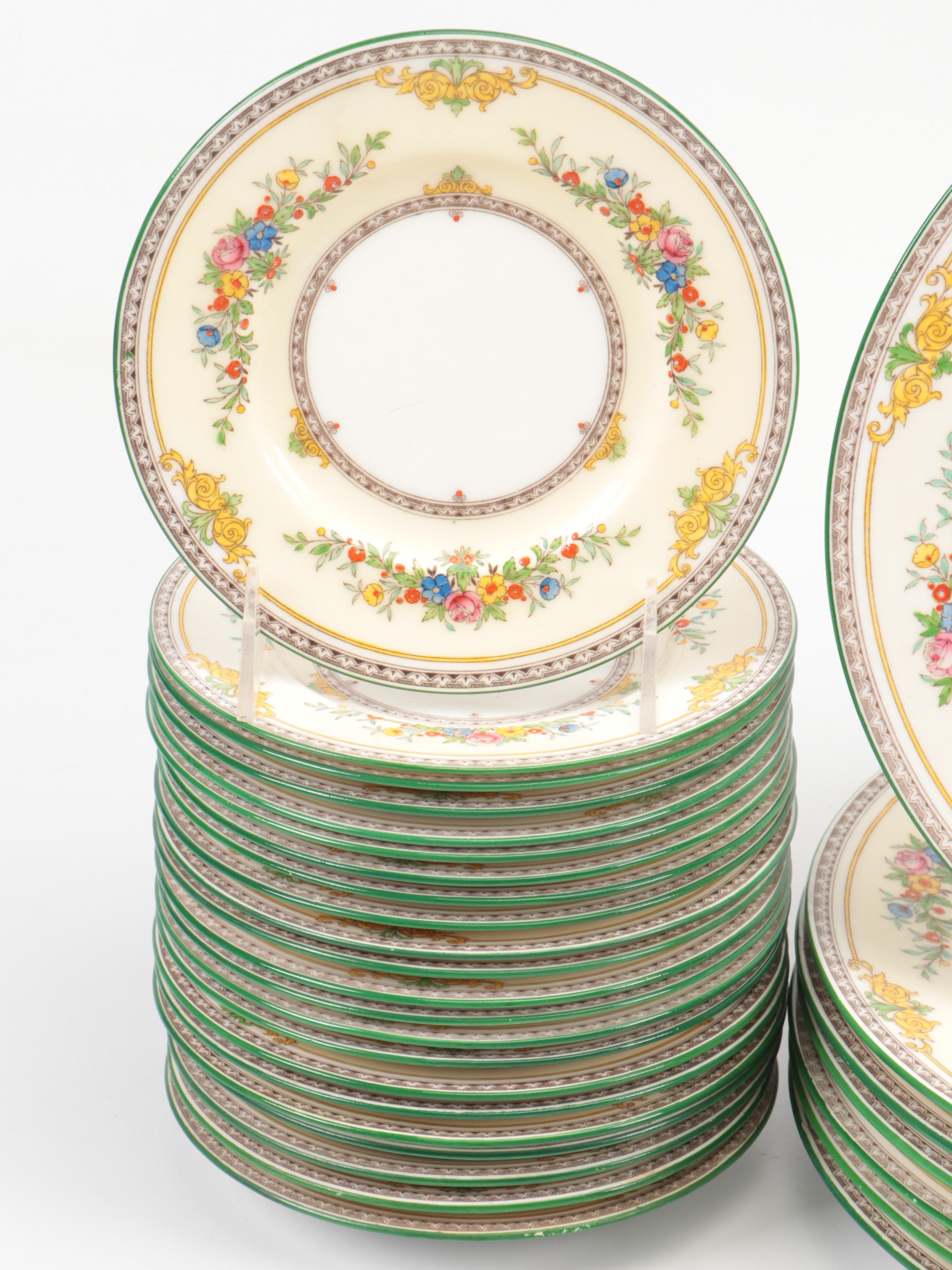 Minton Bone China "Stanwood" Dinnerware, Mid to Late 20th Century