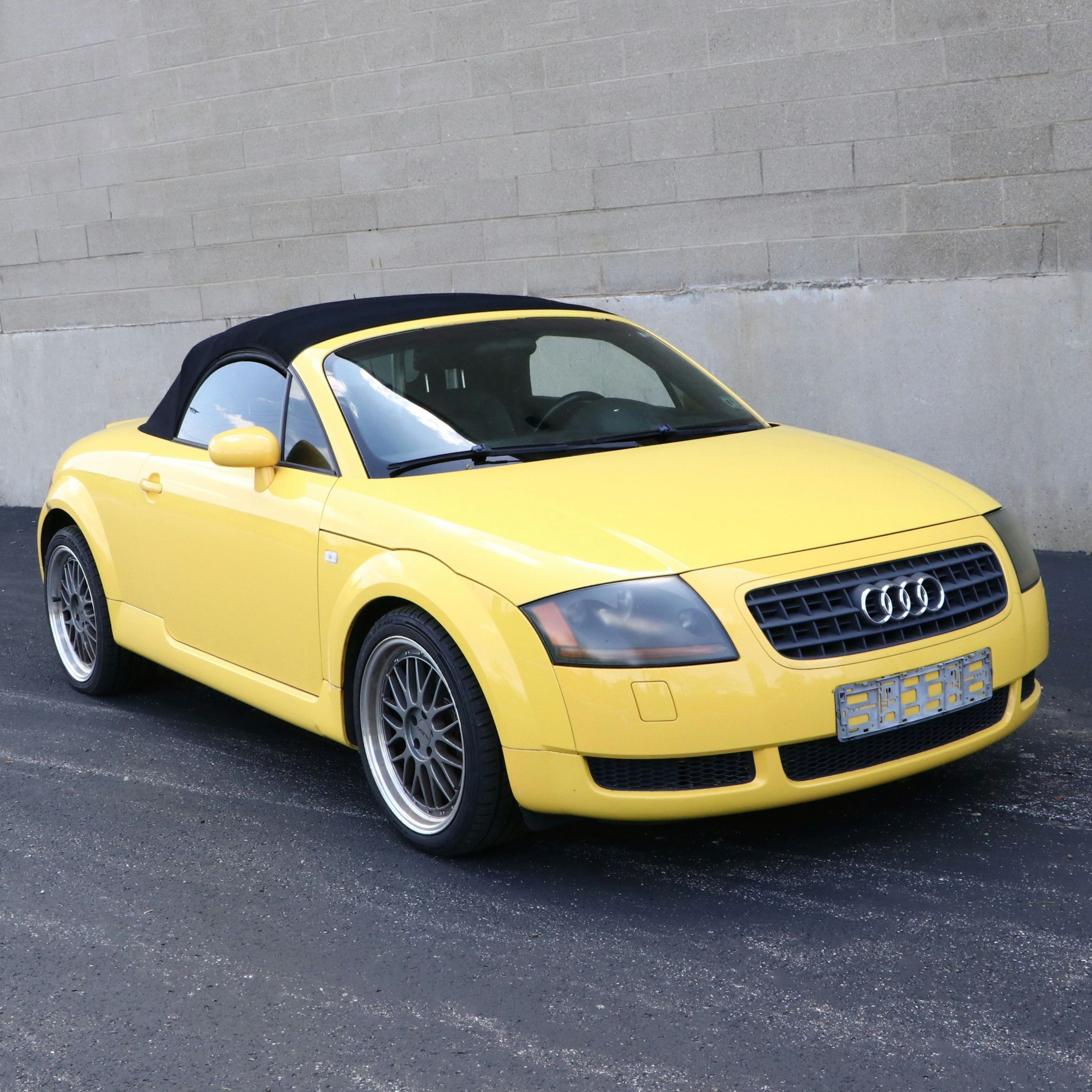2005 Audi TT Convertible