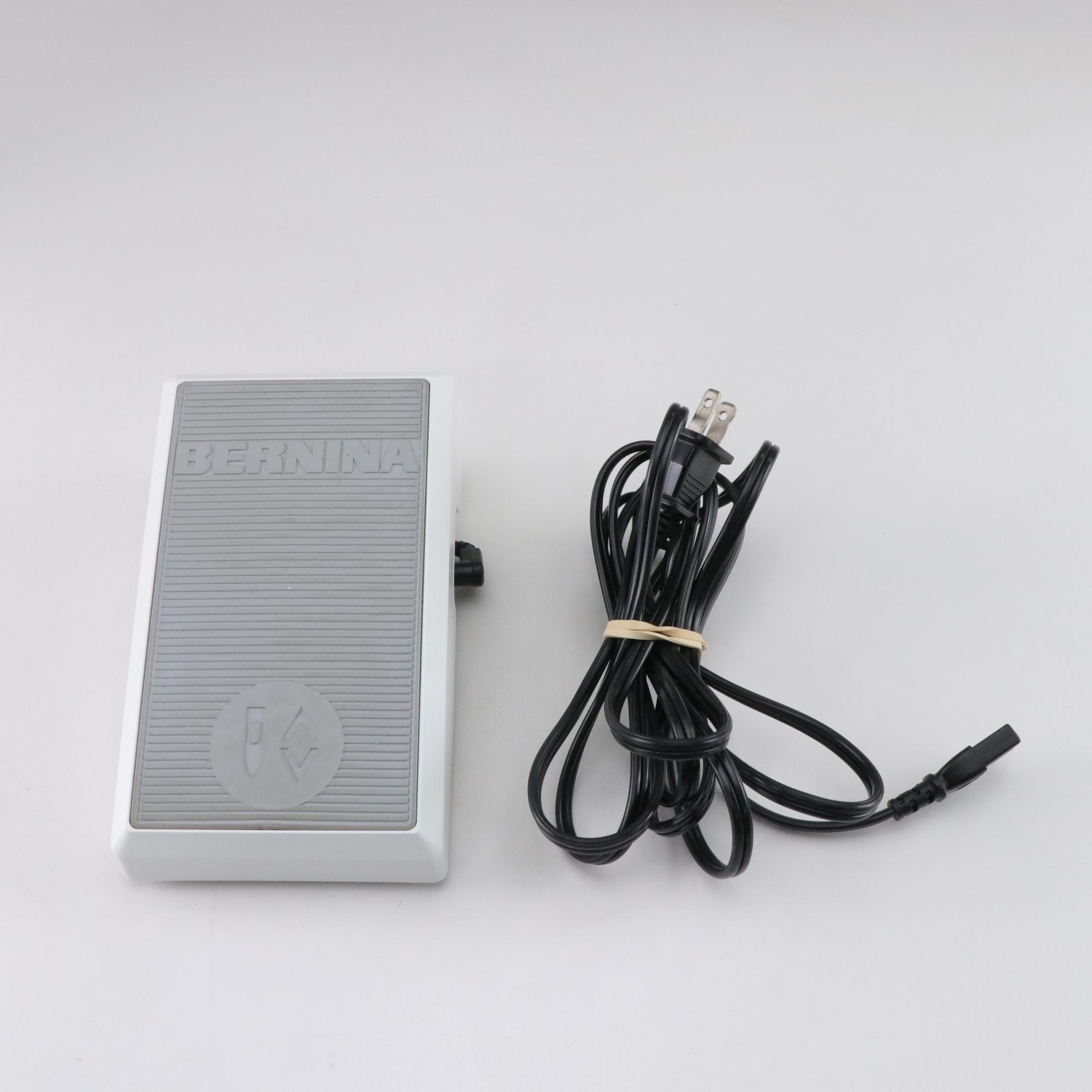 Bernina Virtuosa 153 Quilter's Edition Sewing Machine with Accessories