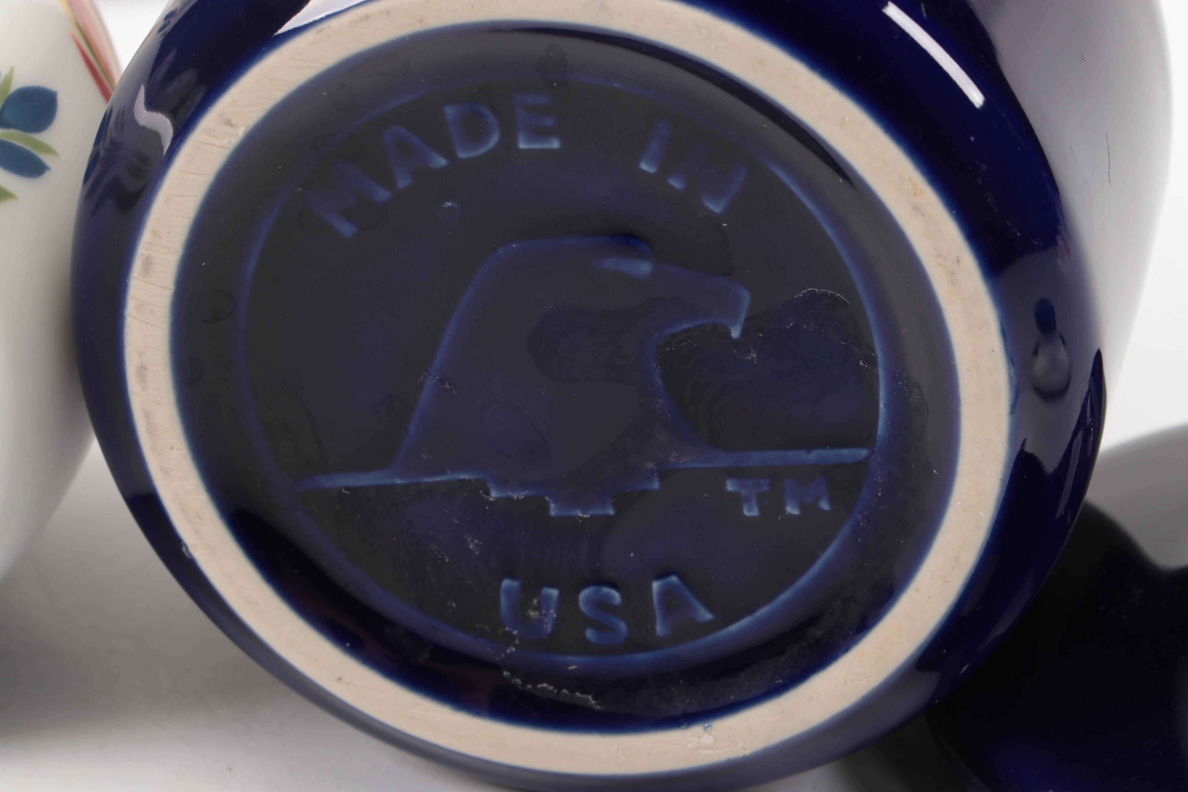 Dedham Pottery Rabbit Plate with Art Pottery Collection