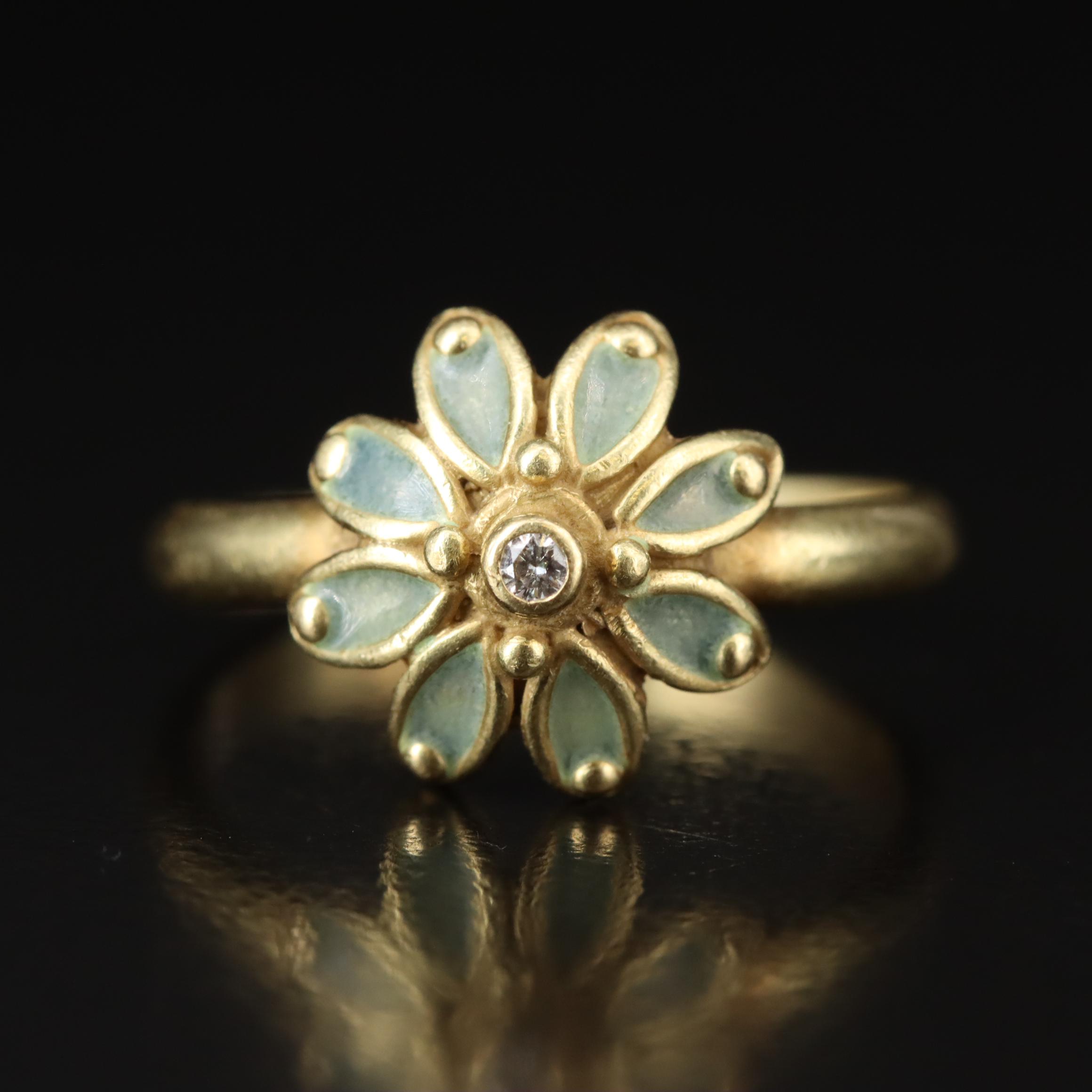 18K 0.02 CT Diamond and Enamel Flower Ring