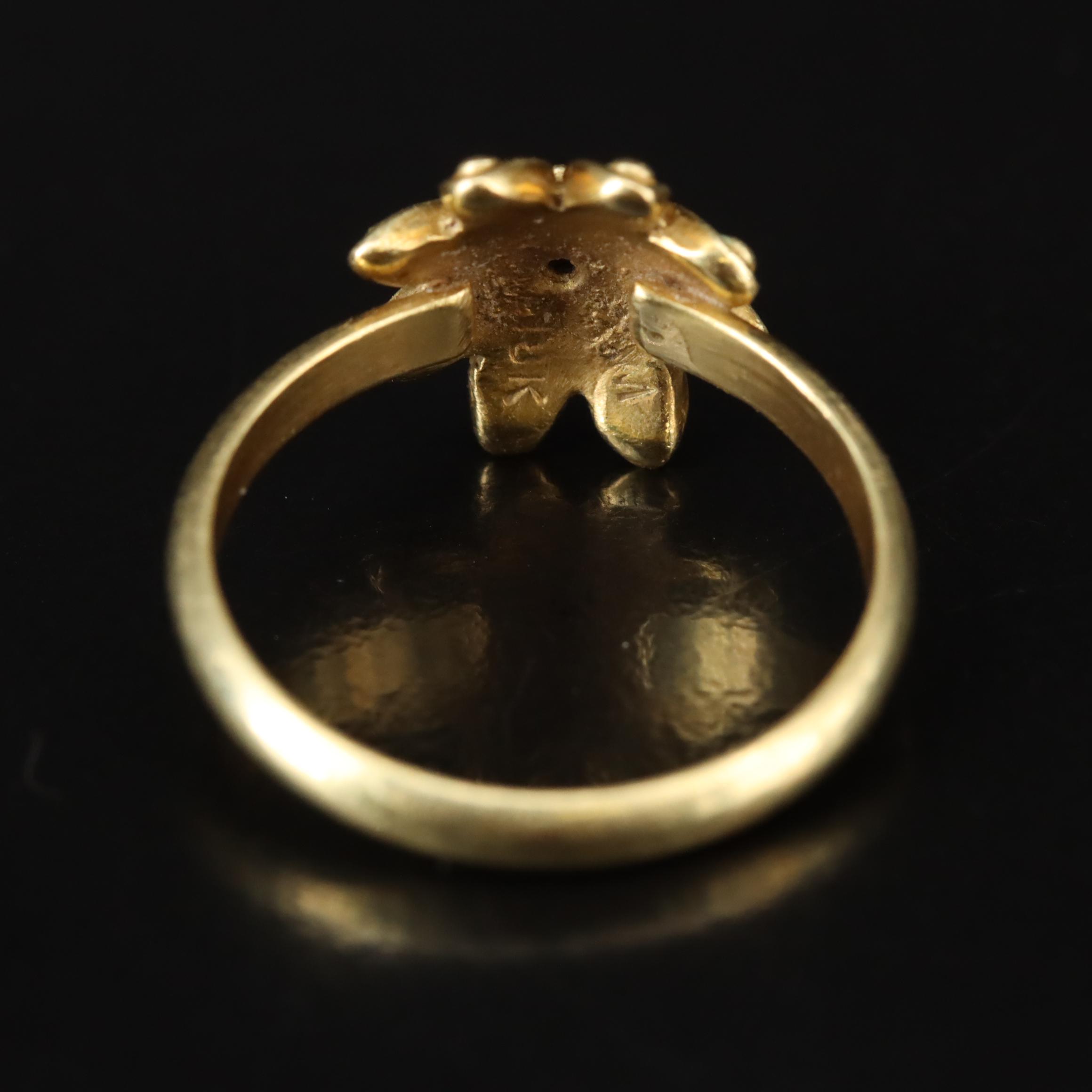 18K 0.02 CT Diamond and Enamel Flower Ring