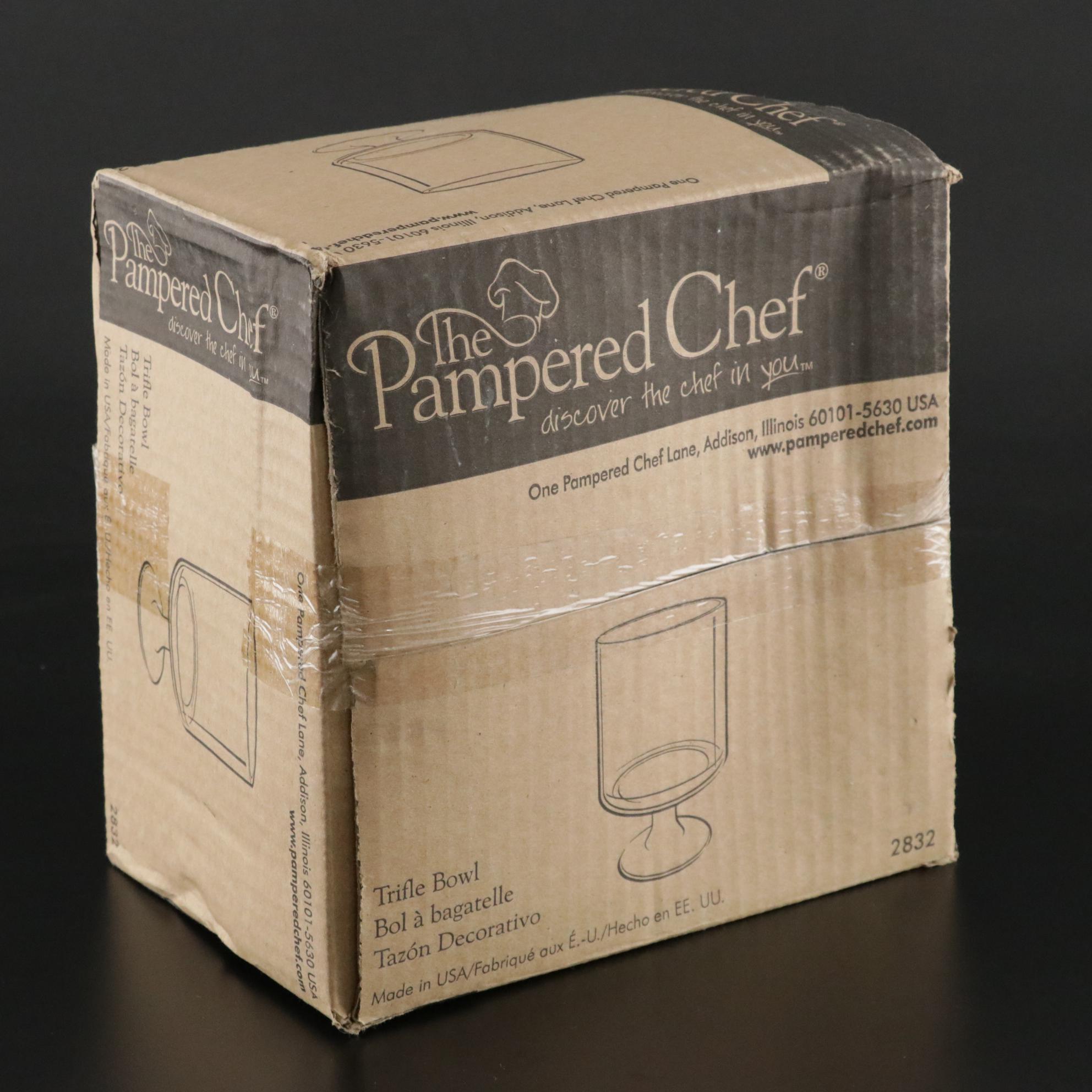 Pampered Chef Two-Piece Trifle Bowl With Lid and Trifle Bowl With Swirl Foot