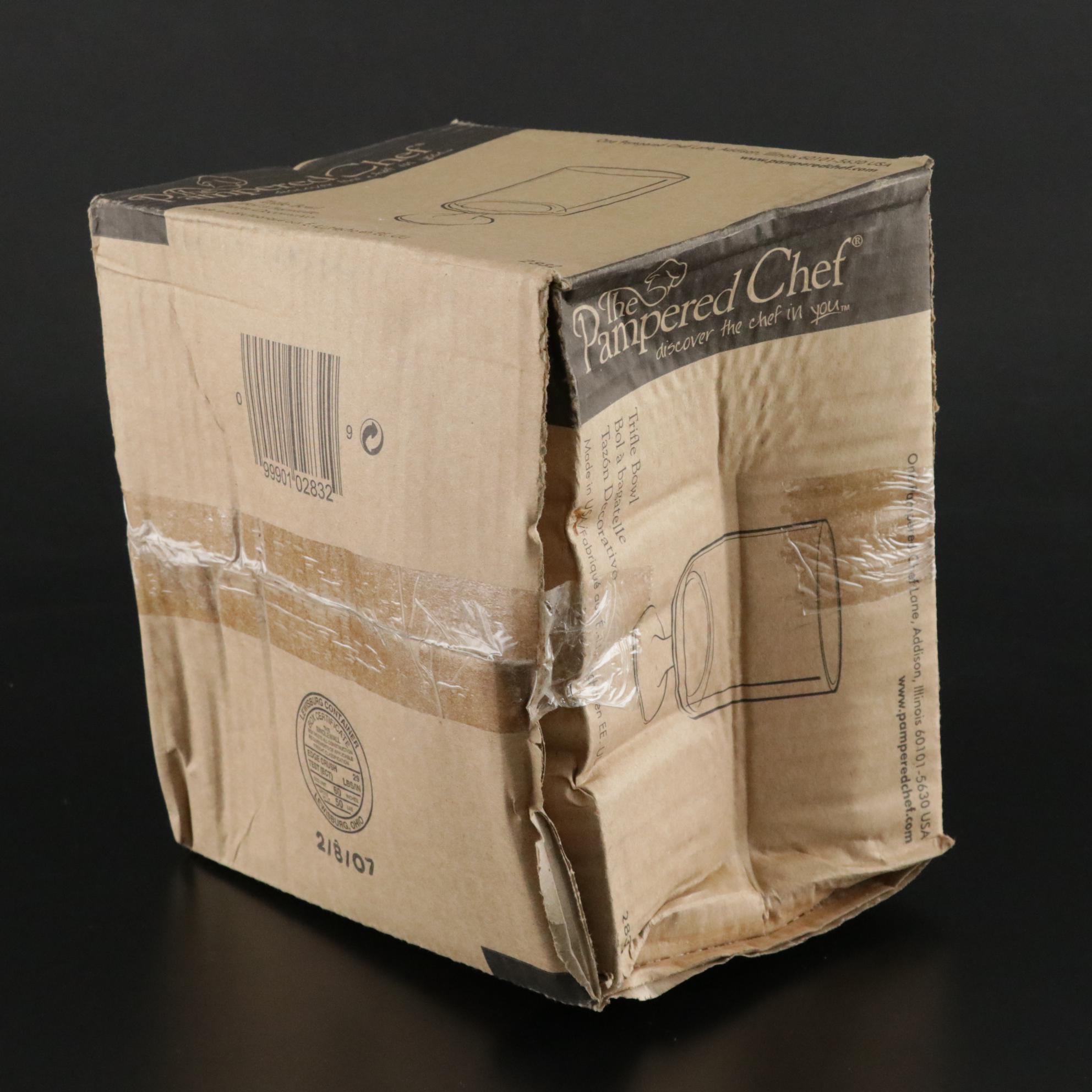 Pampered Chef Two-Piece Trifle Bowl With Lid and Trifle Bowl With Swirl Foot