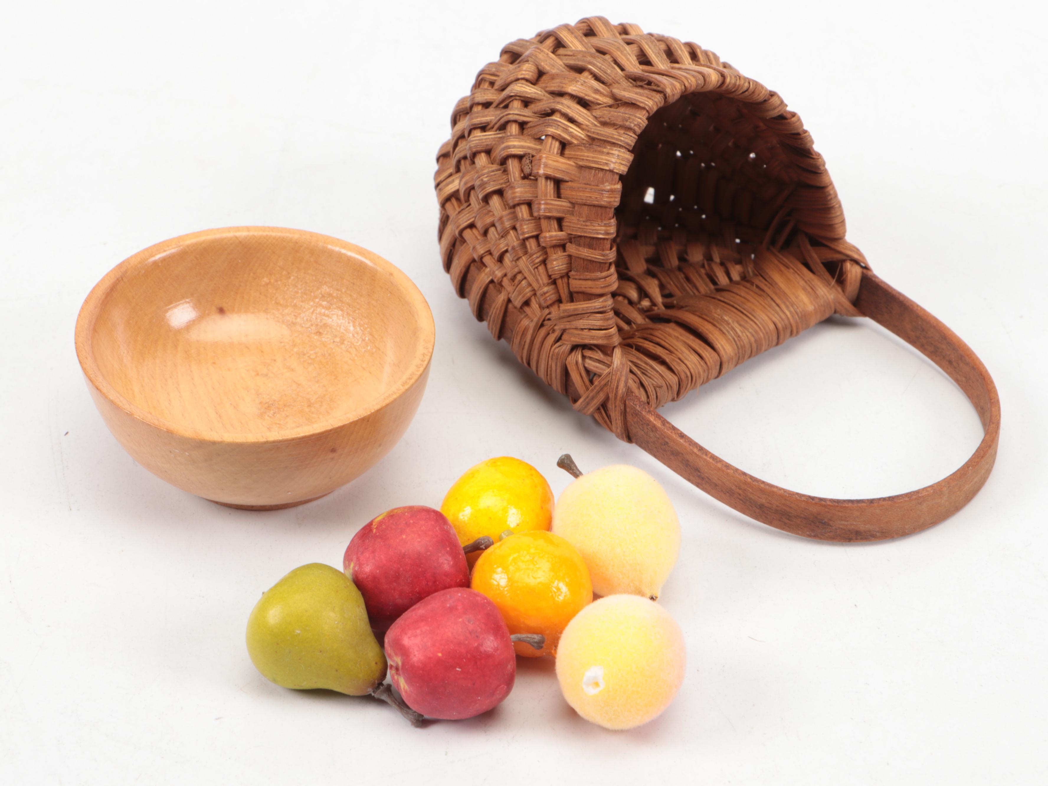 Gail Wilson Desings "Miss Liberty" Wooden Doll with Other Miniatures