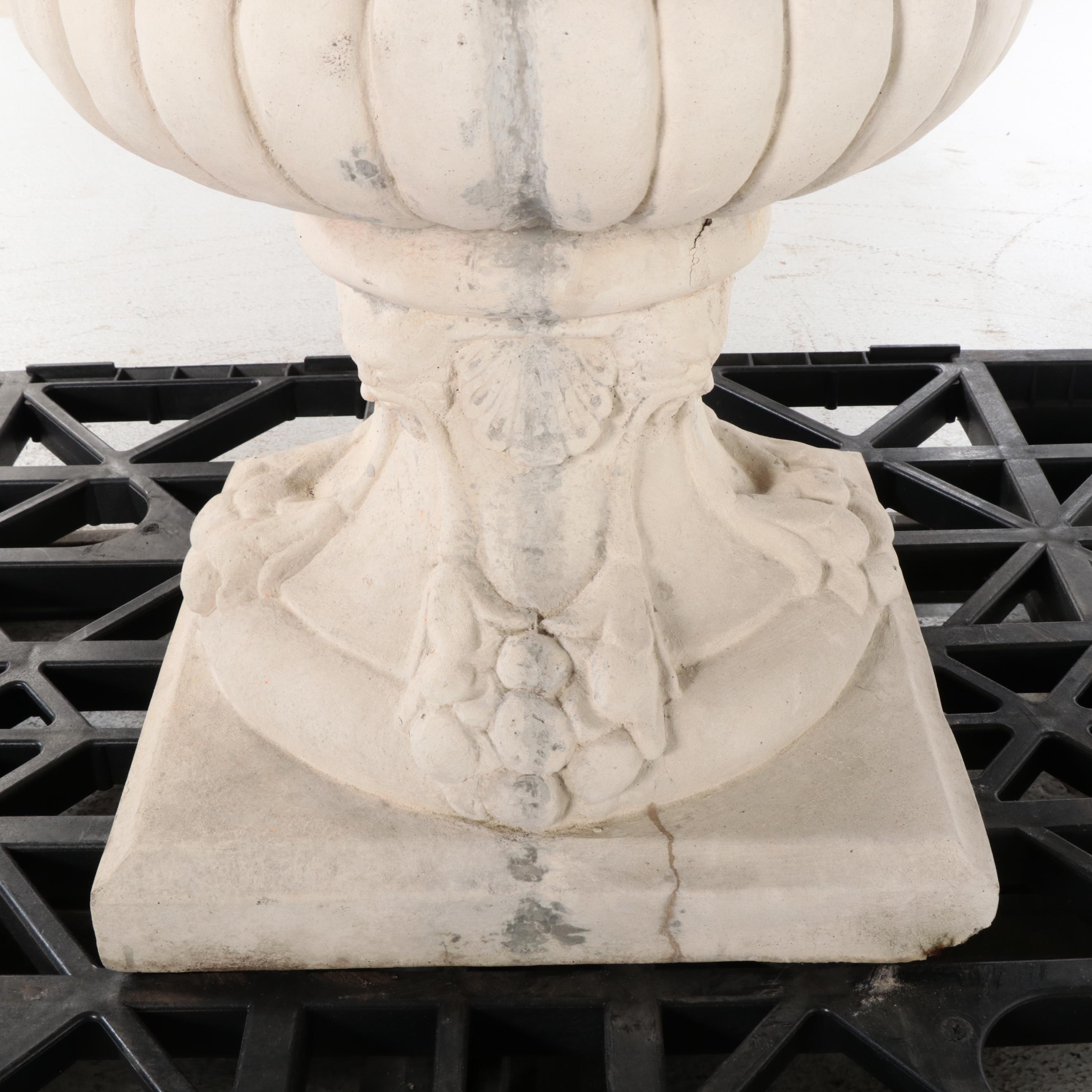 Tuscan Style Outdoor Urn Planter