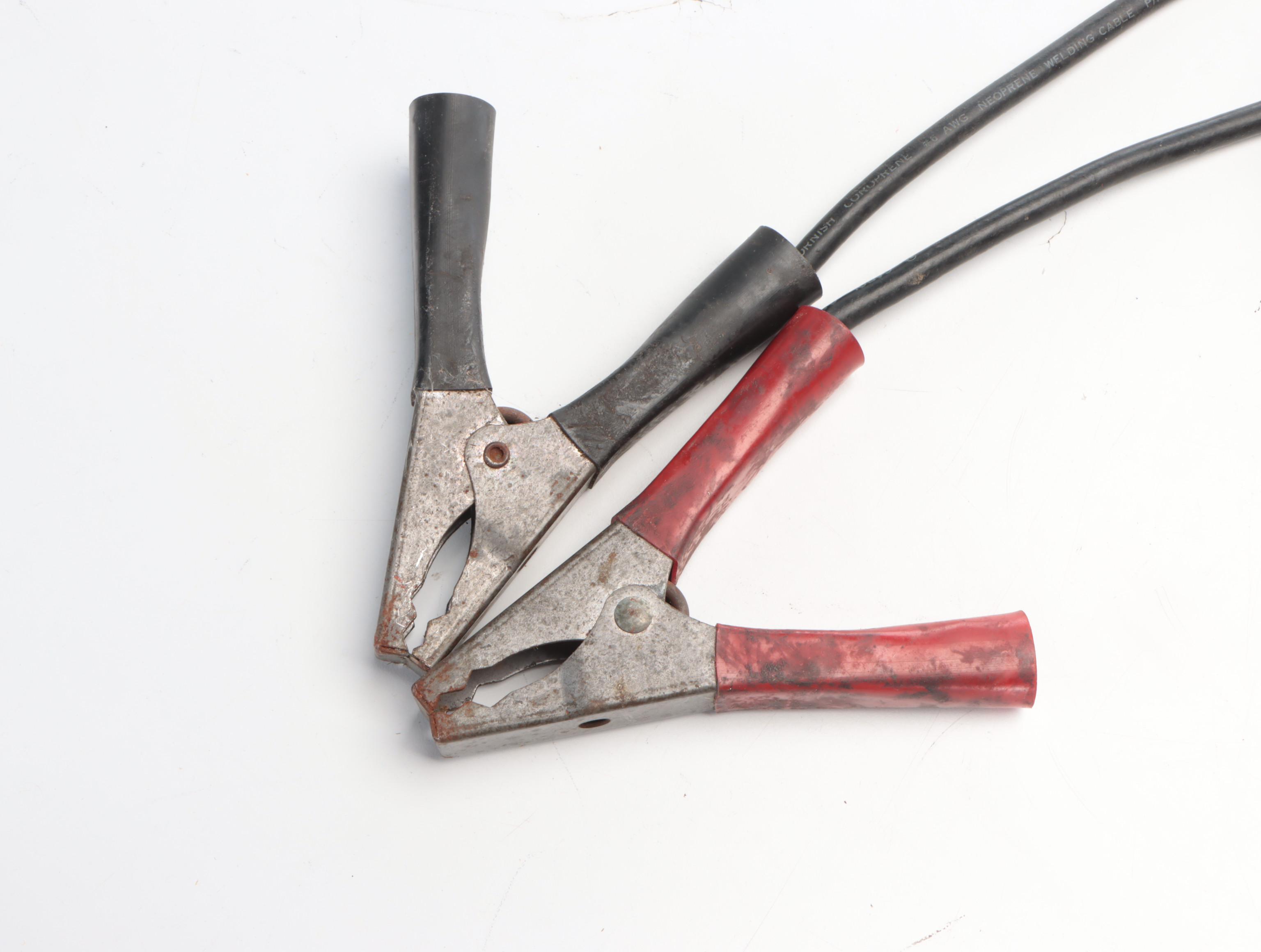 Spectrum Metal Battery Charger with Metal Hydraulic Floor Jack