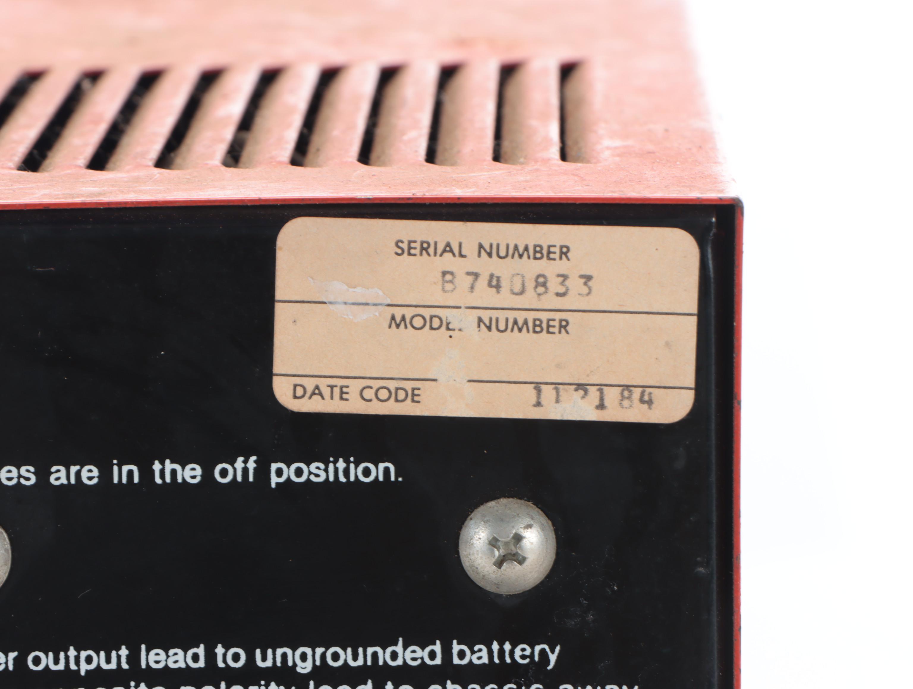 Spectrum Metal Battery Charger with Metal Hydraulic Floor Jack