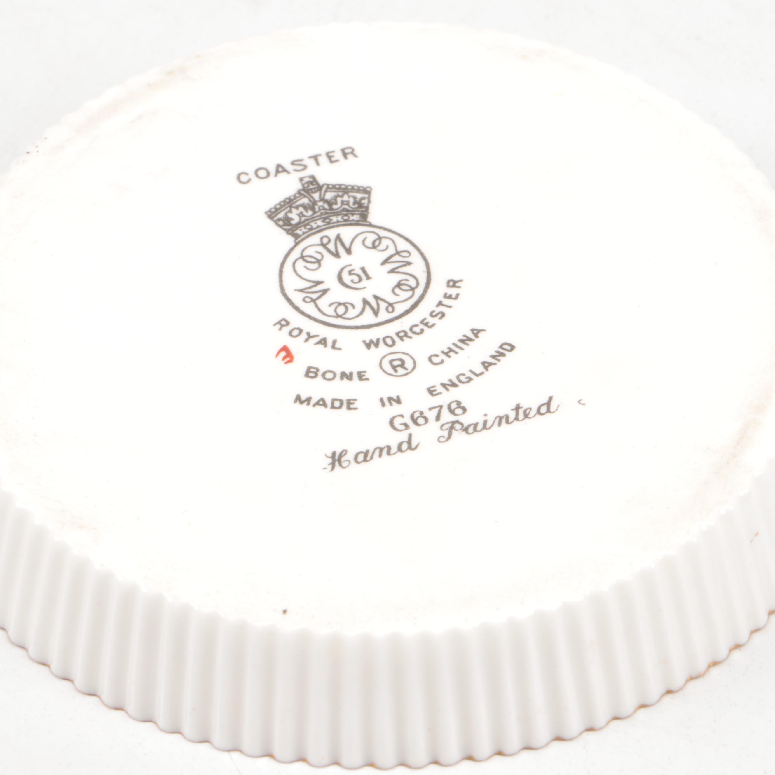 Dedham Pottery Rabbit Plate with Art Pottery Collection