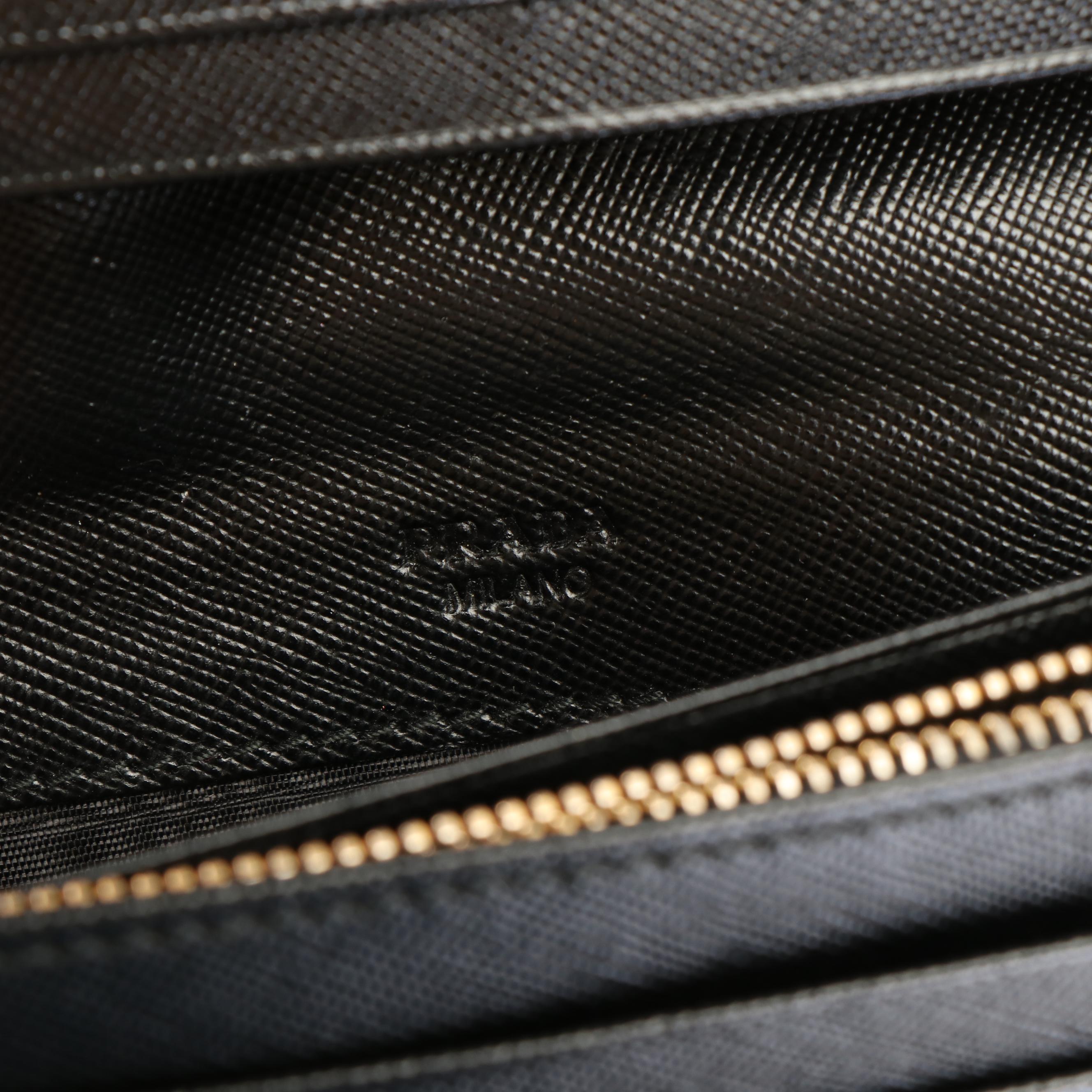 Prada Vara Bow Continental Wallet In Saffiano Black Leather