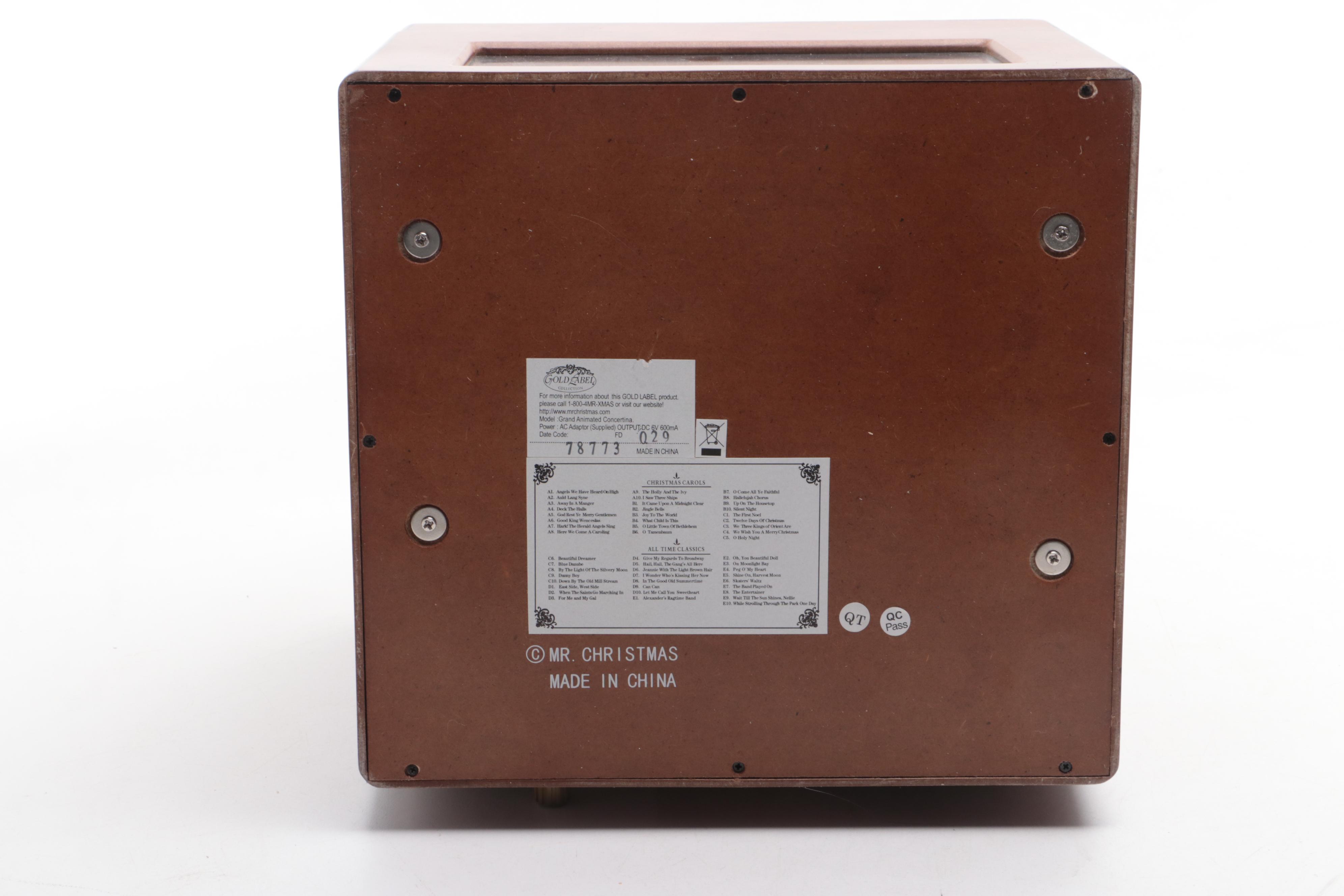 Mr. Christmas "Grand Animated Concertina" Original Classics Wood Music Box