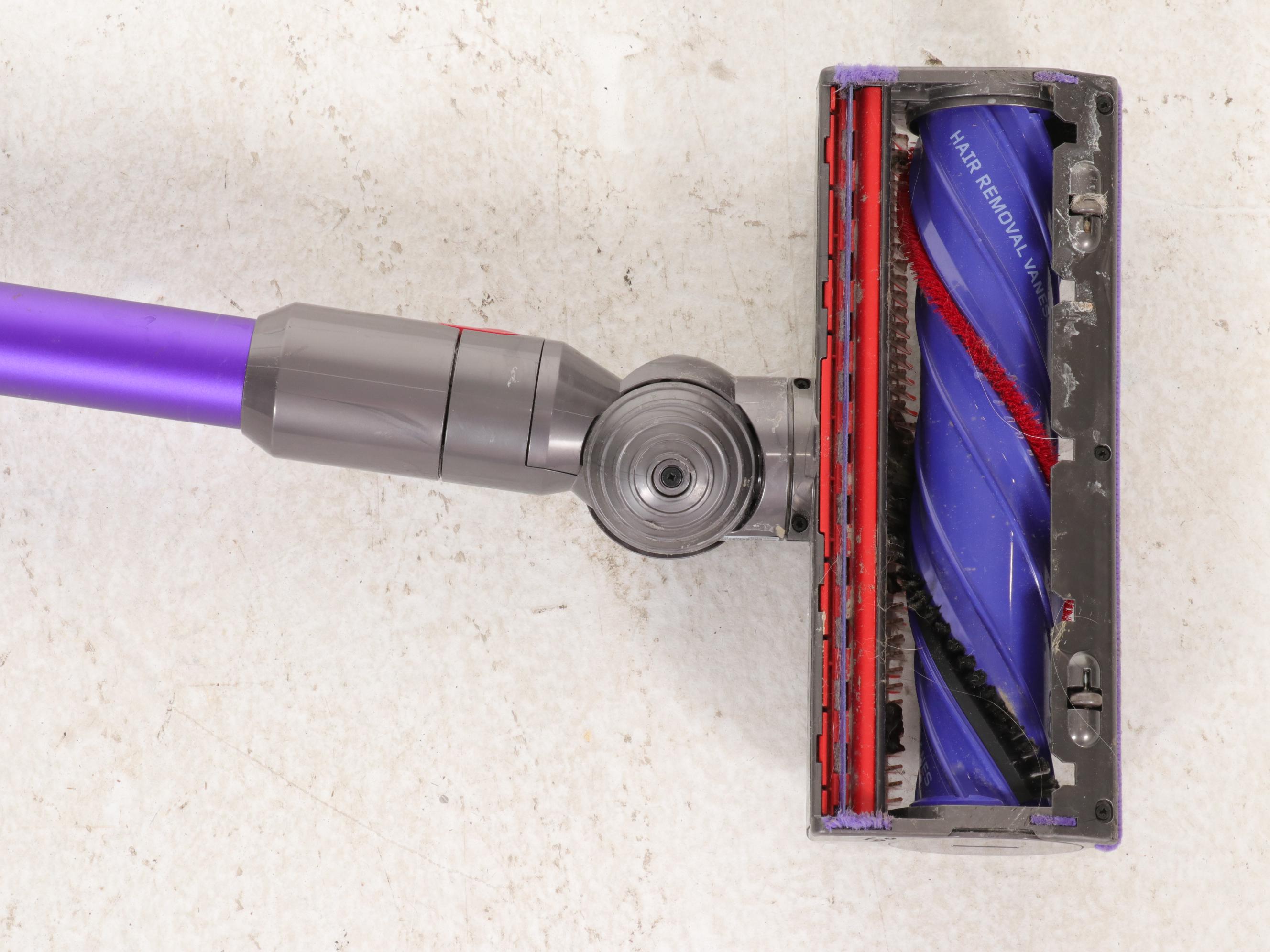 Dyson Cyclone V10 Animal+ Cordless Stick to Handheld Vacuum Cleaner EBTH