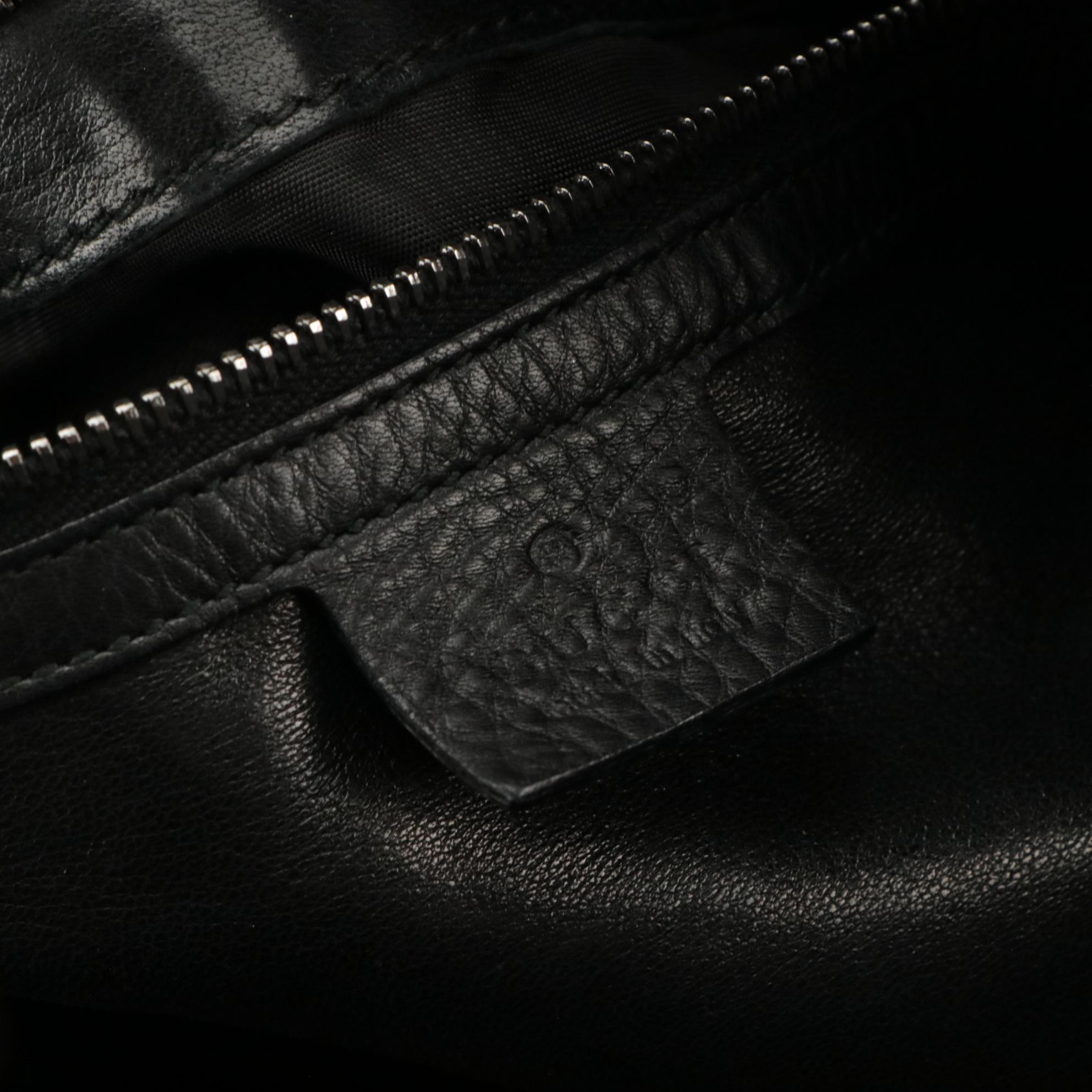 Gucci Icon Bit Large Two-Way Pleated Boston Bag in Black Grained Leather