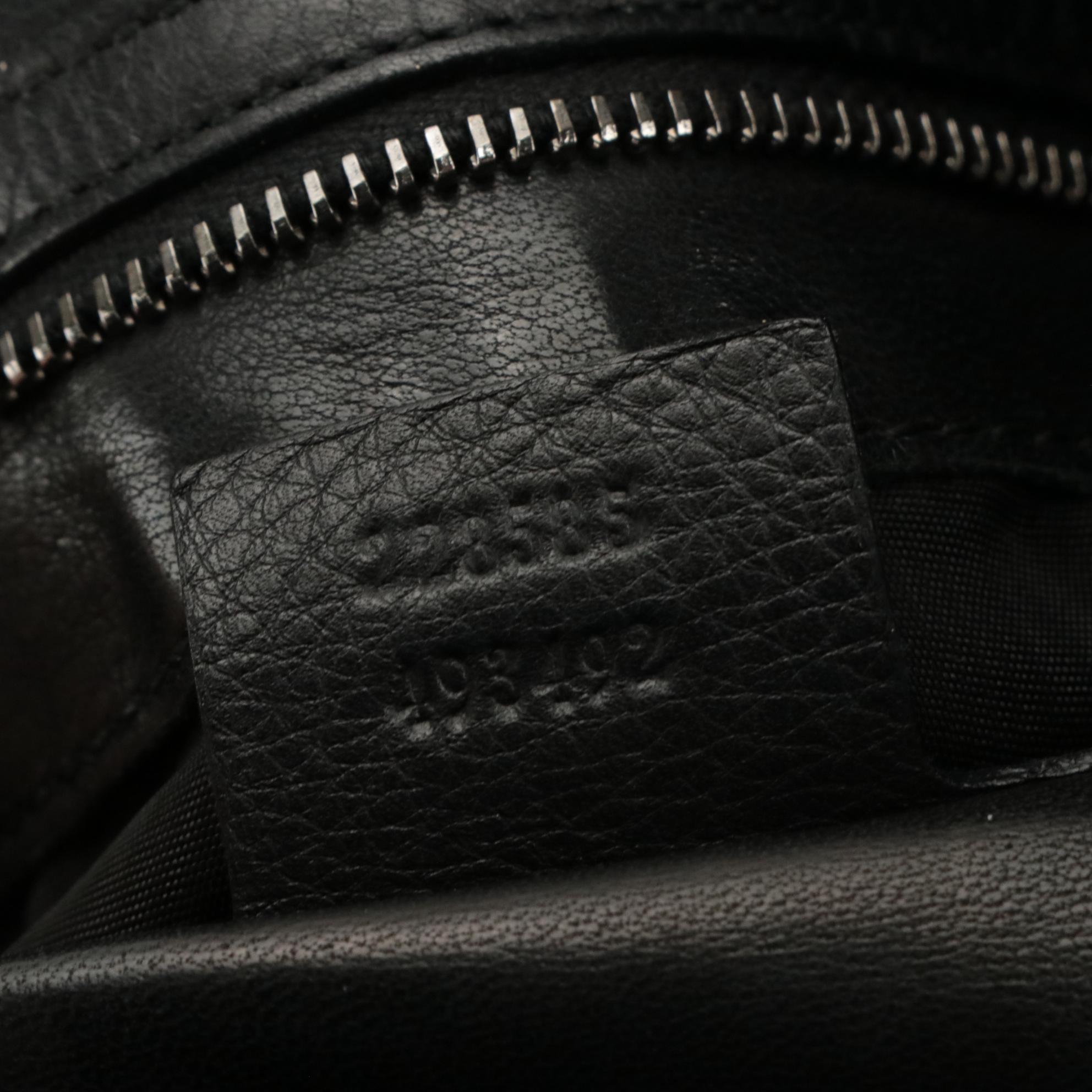 Gucci Icon Bit Large Two-Way Pleated Boston Bag in Black Grained Leather