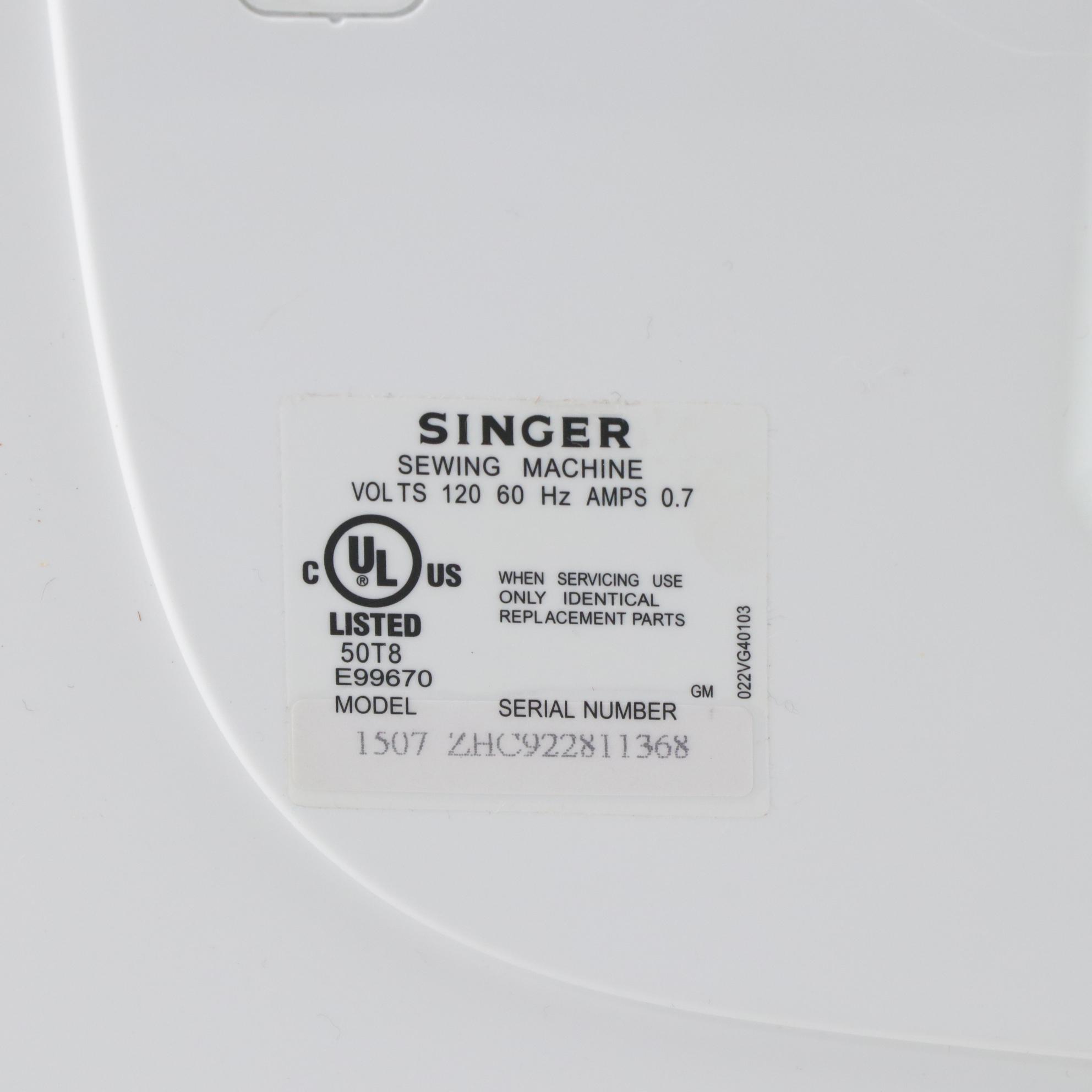 Singer Model 1507 Portable Electric Sewing Machine, Late 20th to 21st Century