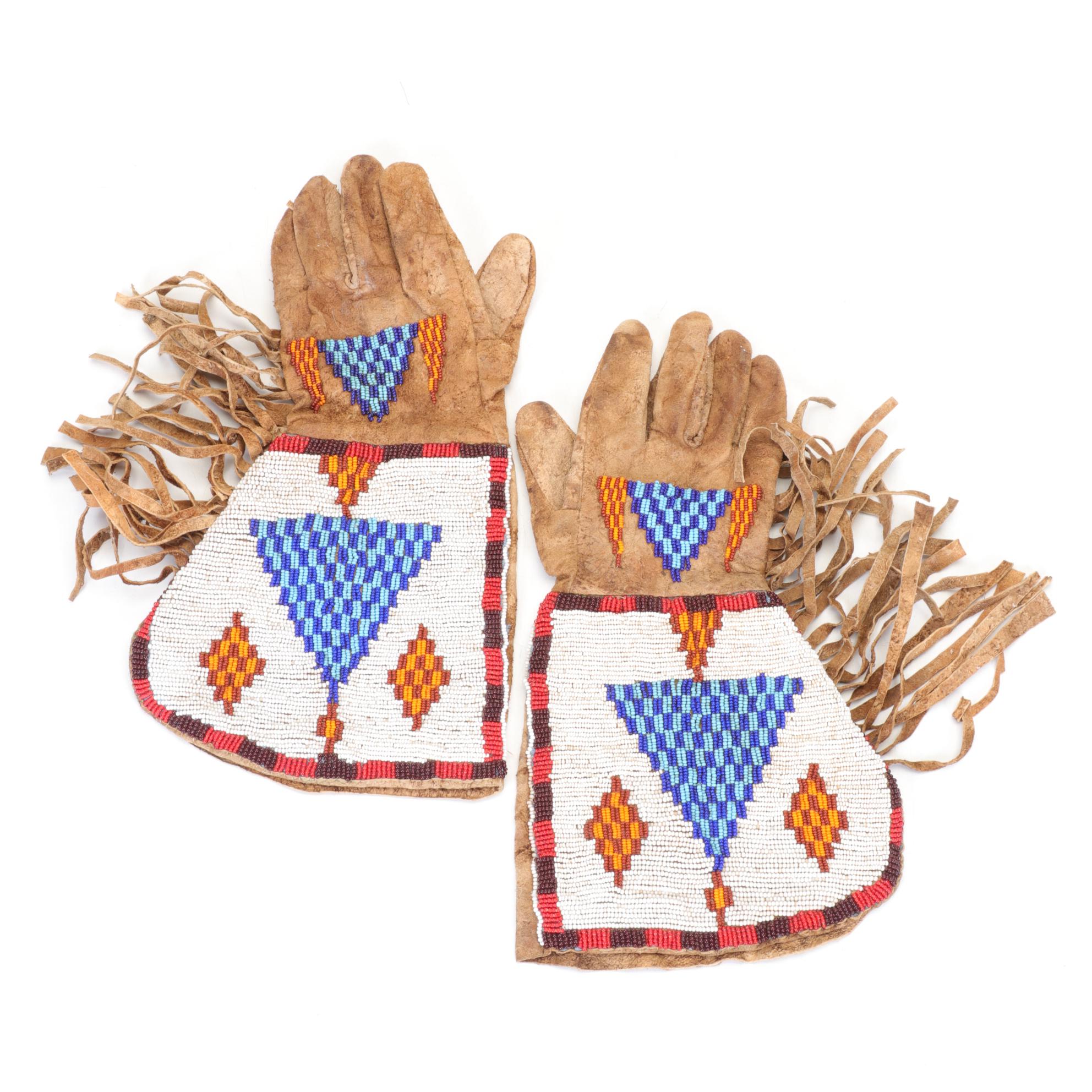 Native American Beaded Leather Buckskin Gauntlet Gloves