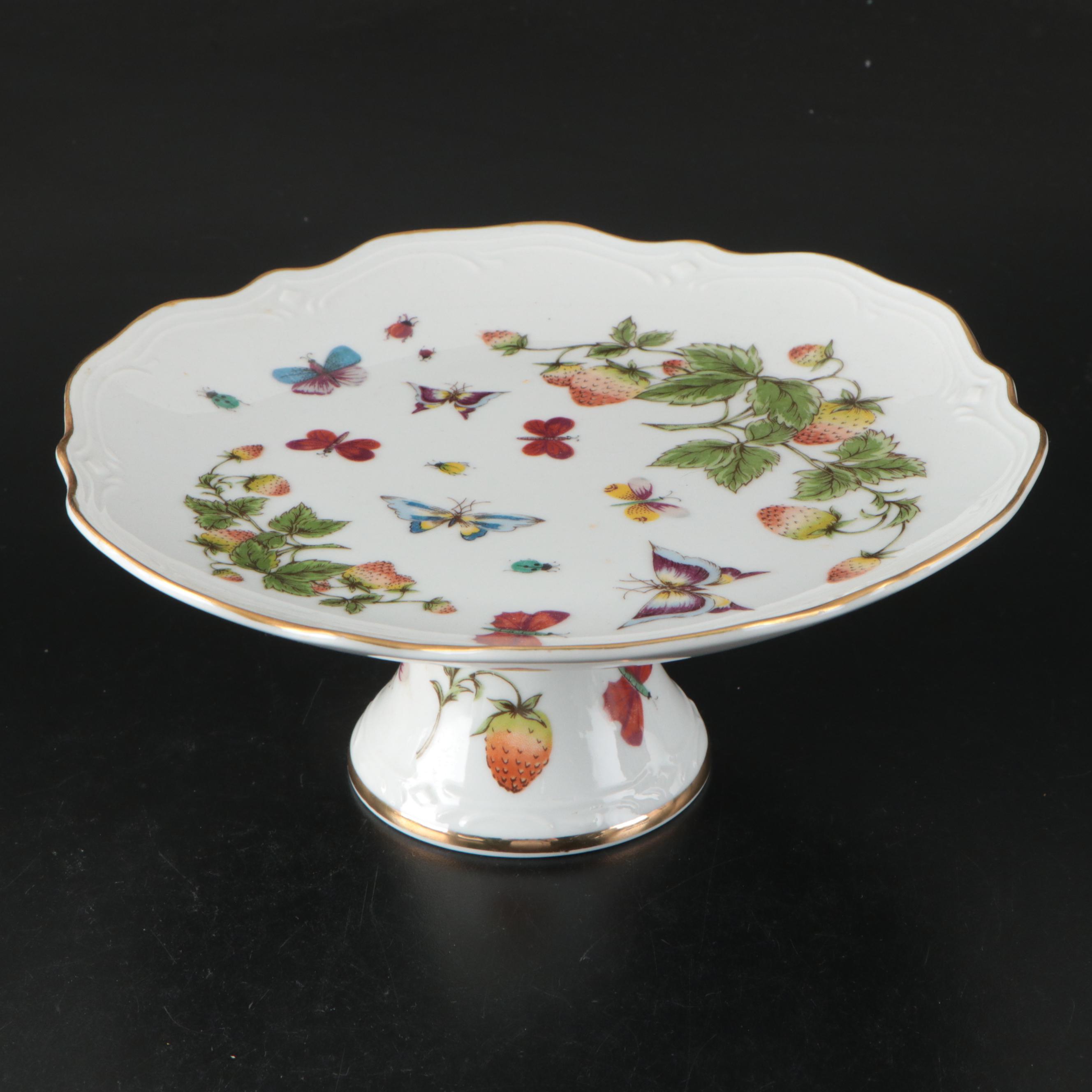 Herend "Chinese Bouquet Rust" Porcelain Saucers with Other Tableware