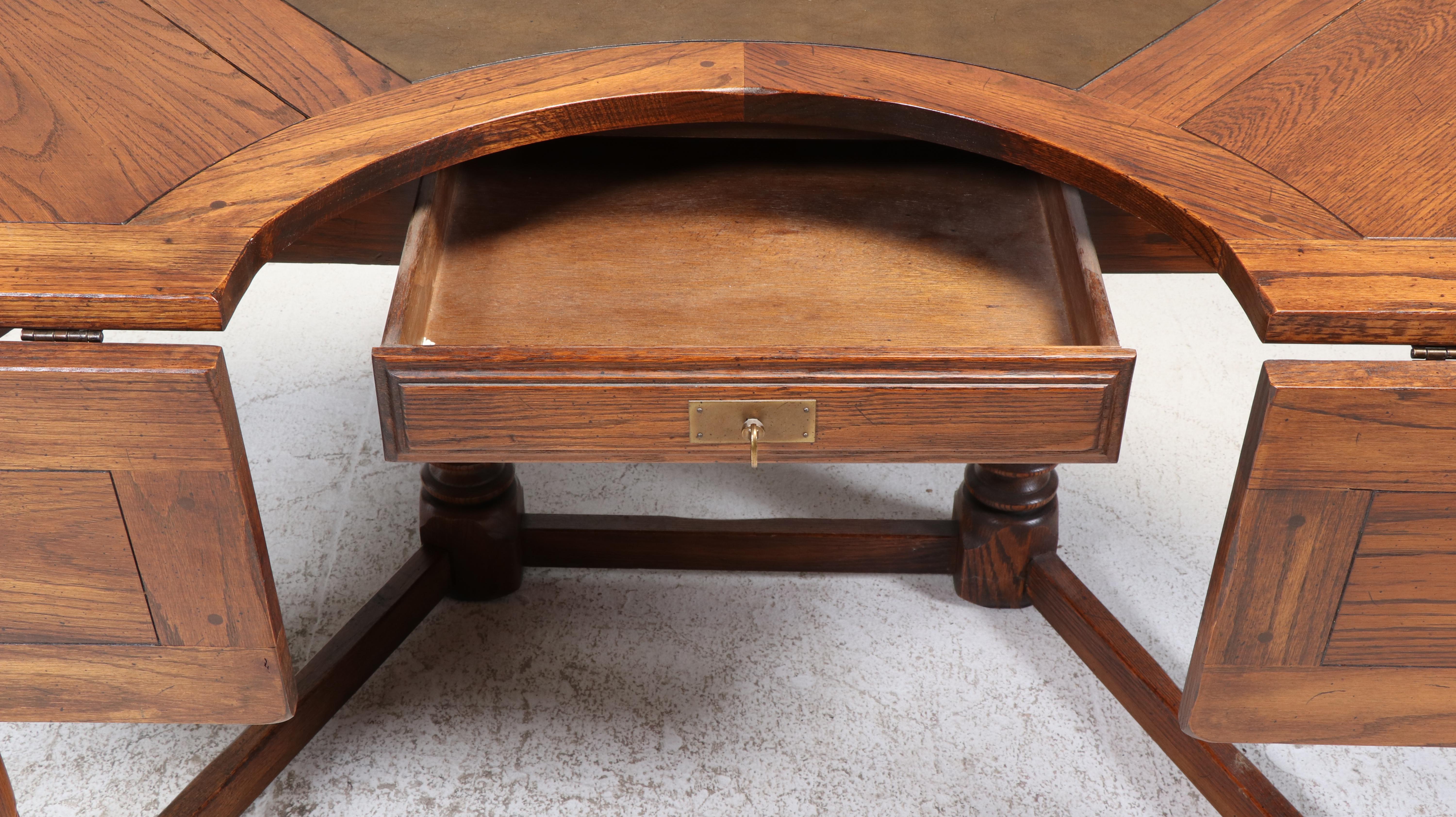 French Provincial Style Oak Hunt Table-Form Desk, Late 20th Century