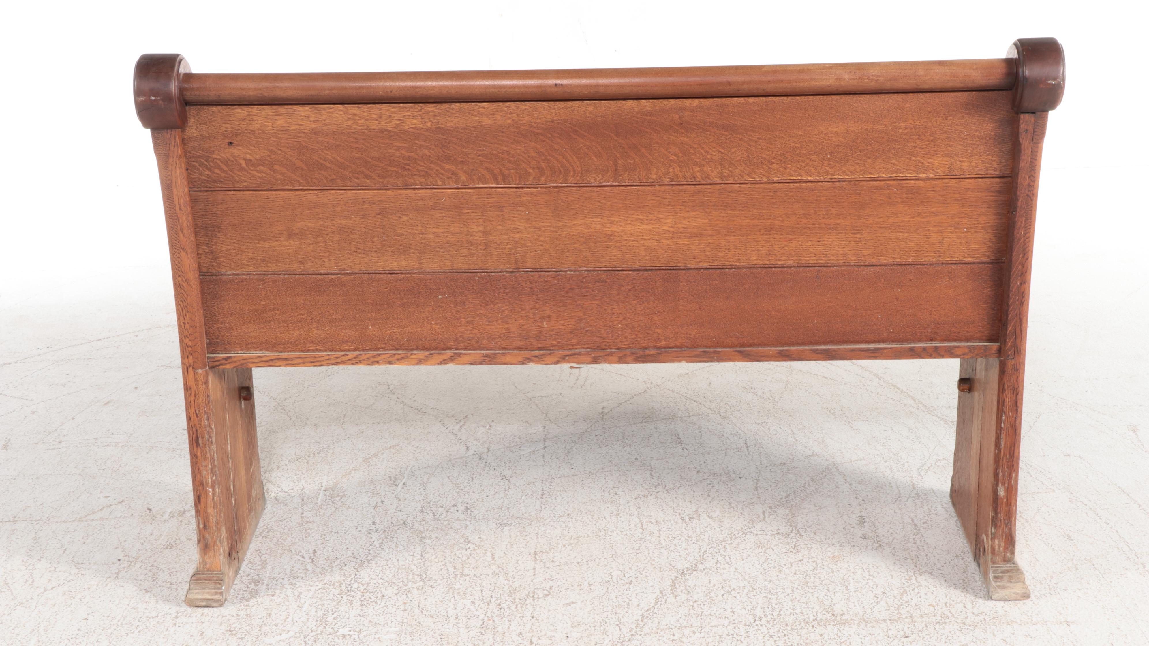 Gothic Revival Carved and Quartersawn Oak Church Pew, Early 20th Century