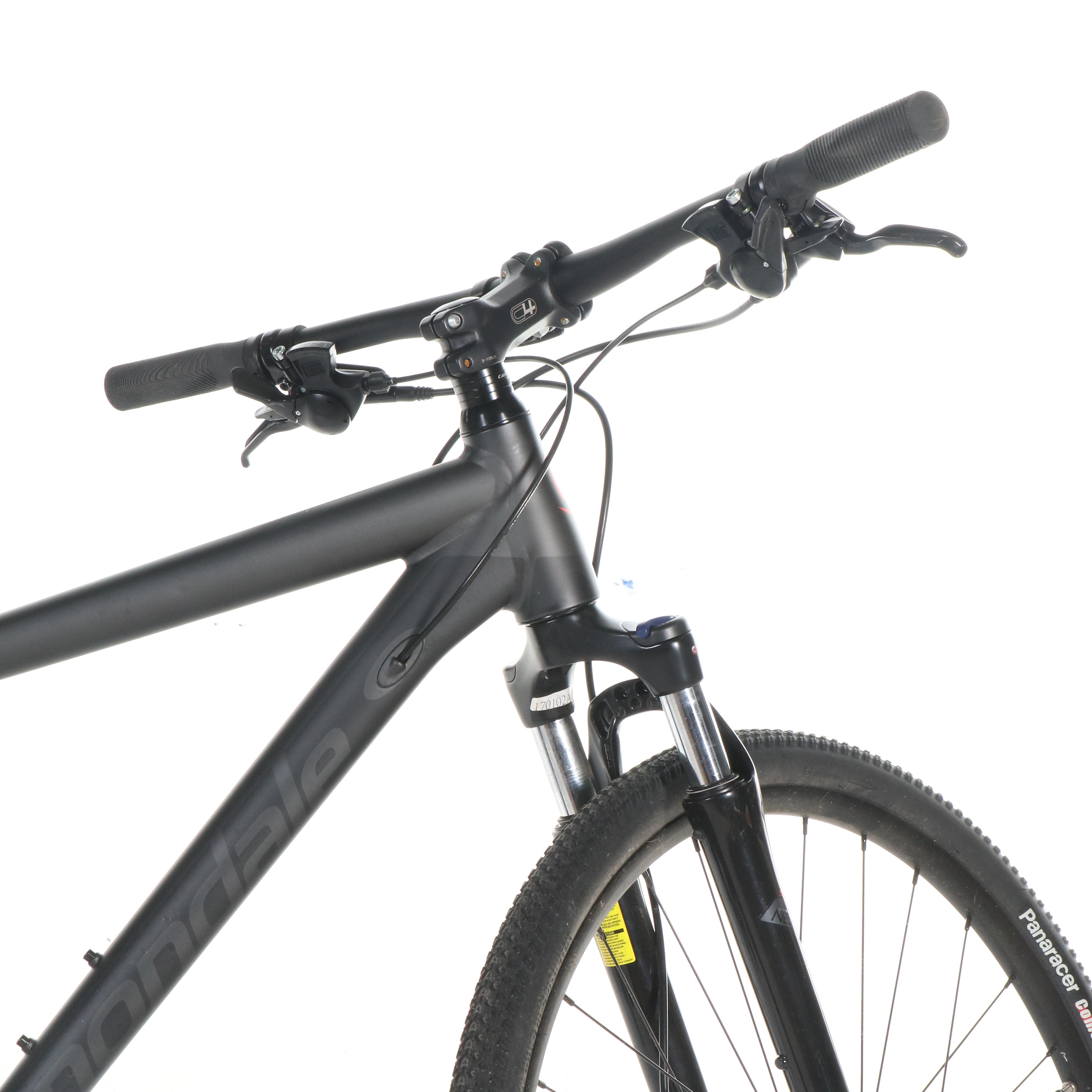Cannondale Quick CX 4 Hybrid Medium Bicycle in Matte Black, Contemporary