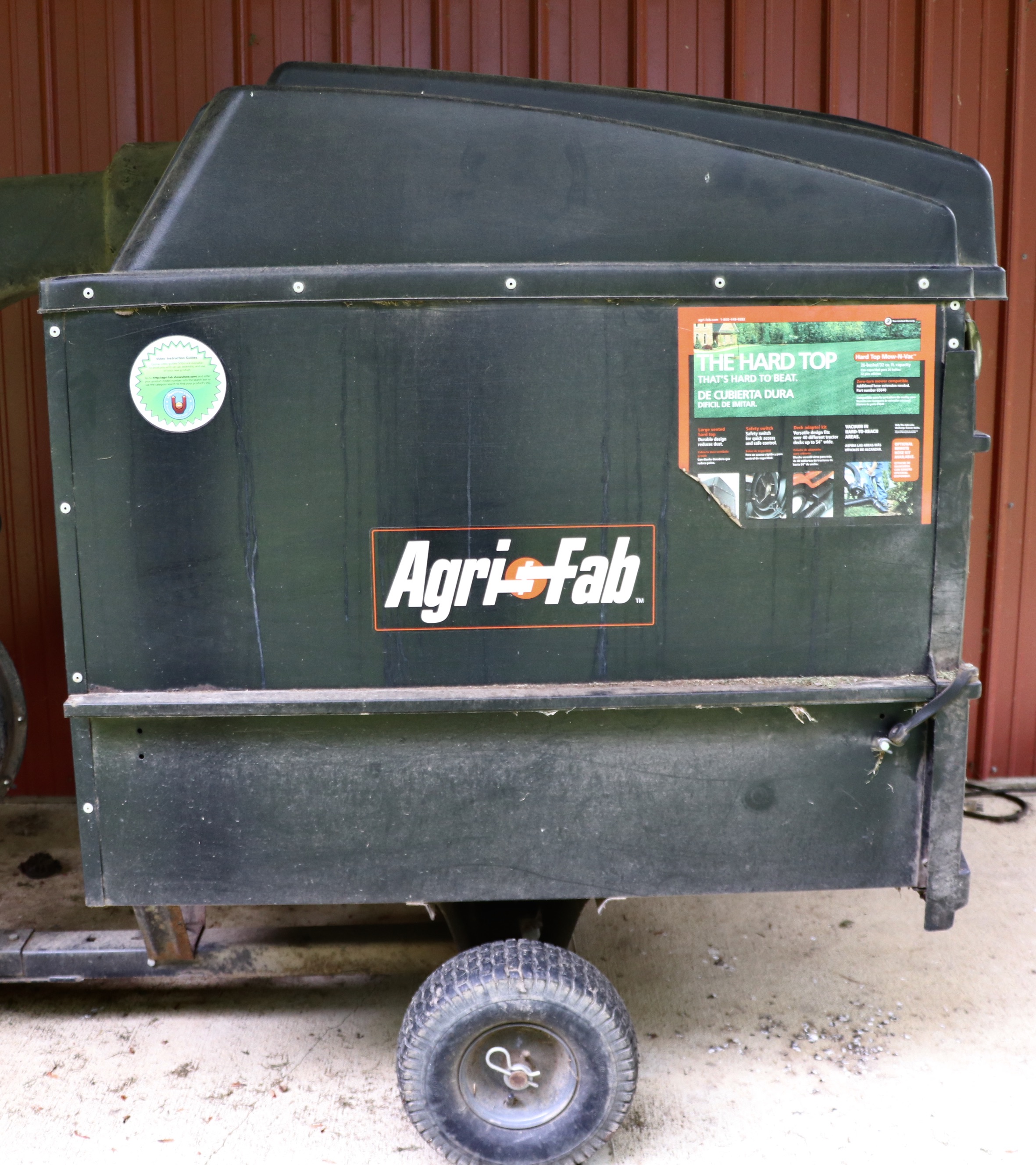 AgriFab Hard Top Mow-N-Vac Lawn Vacuum