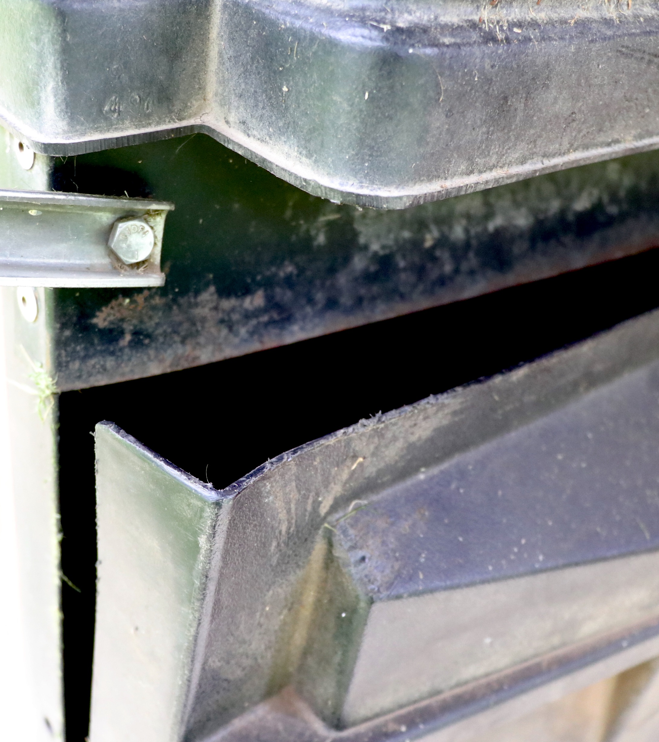 AgriFab Hard Top Mow-N-Vac Lawn Vacuum