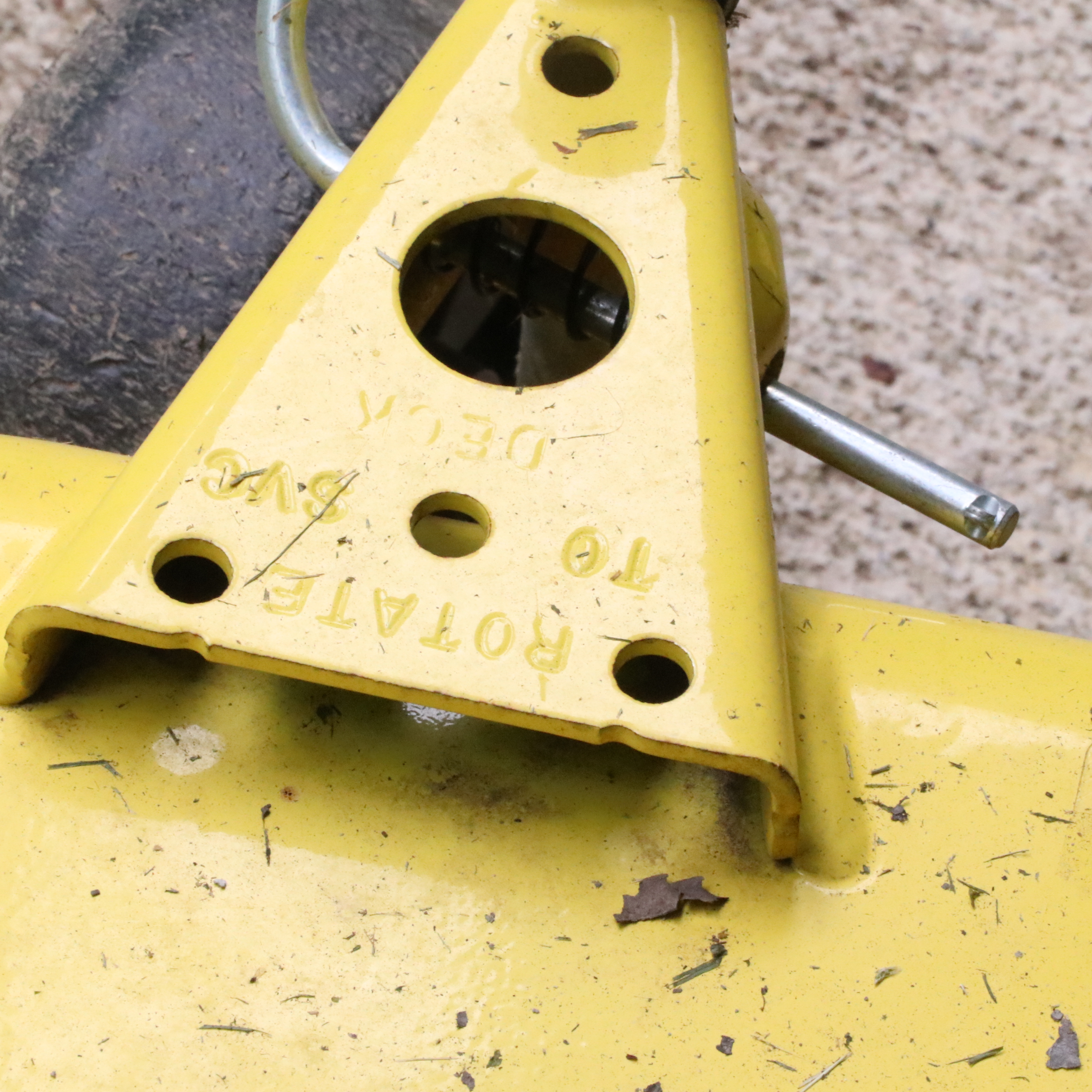 John Deere X570 Select Series Tractor