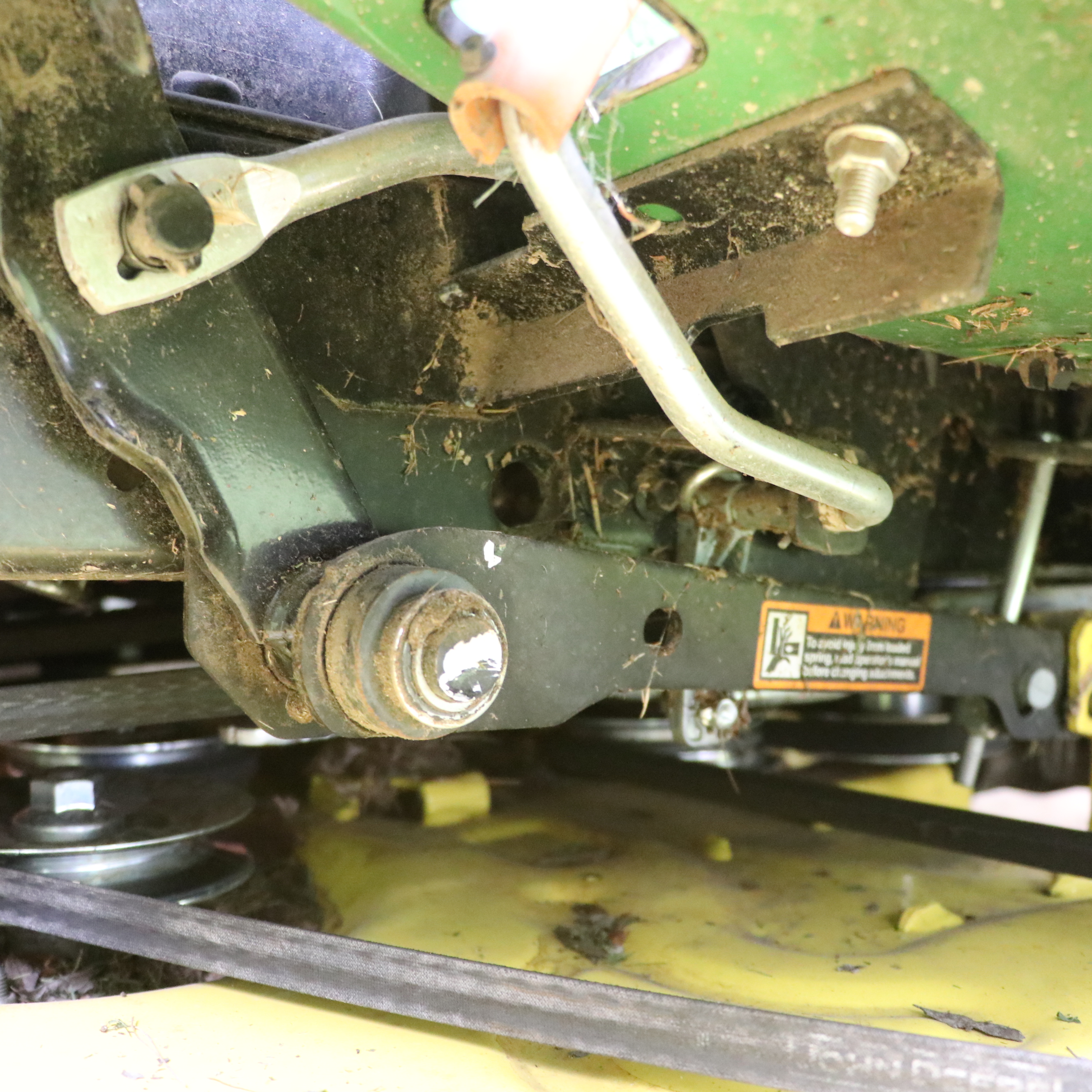 John Deere X570 Select Series Tractor