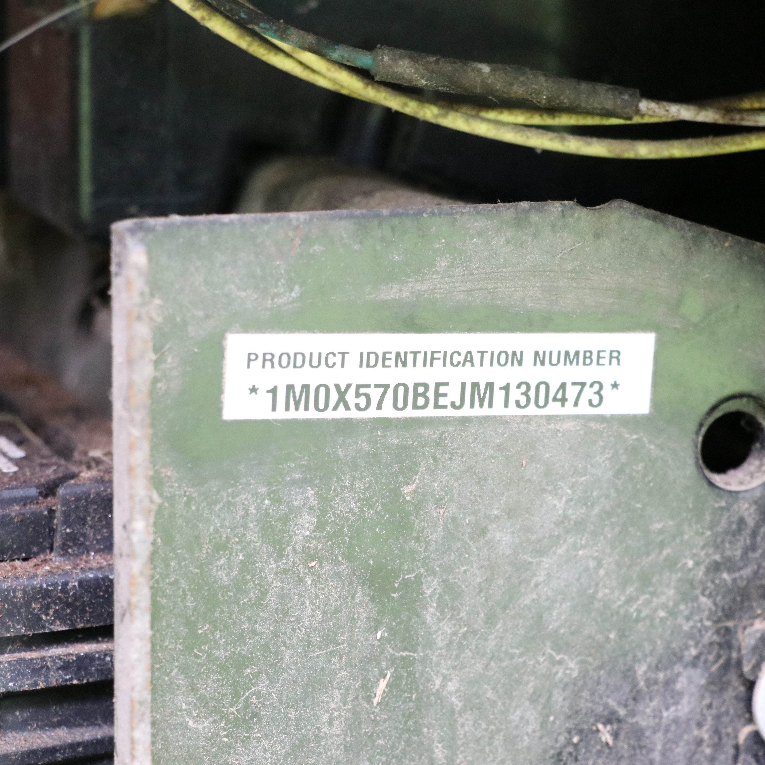 John Deere X570 Select Series Tractor