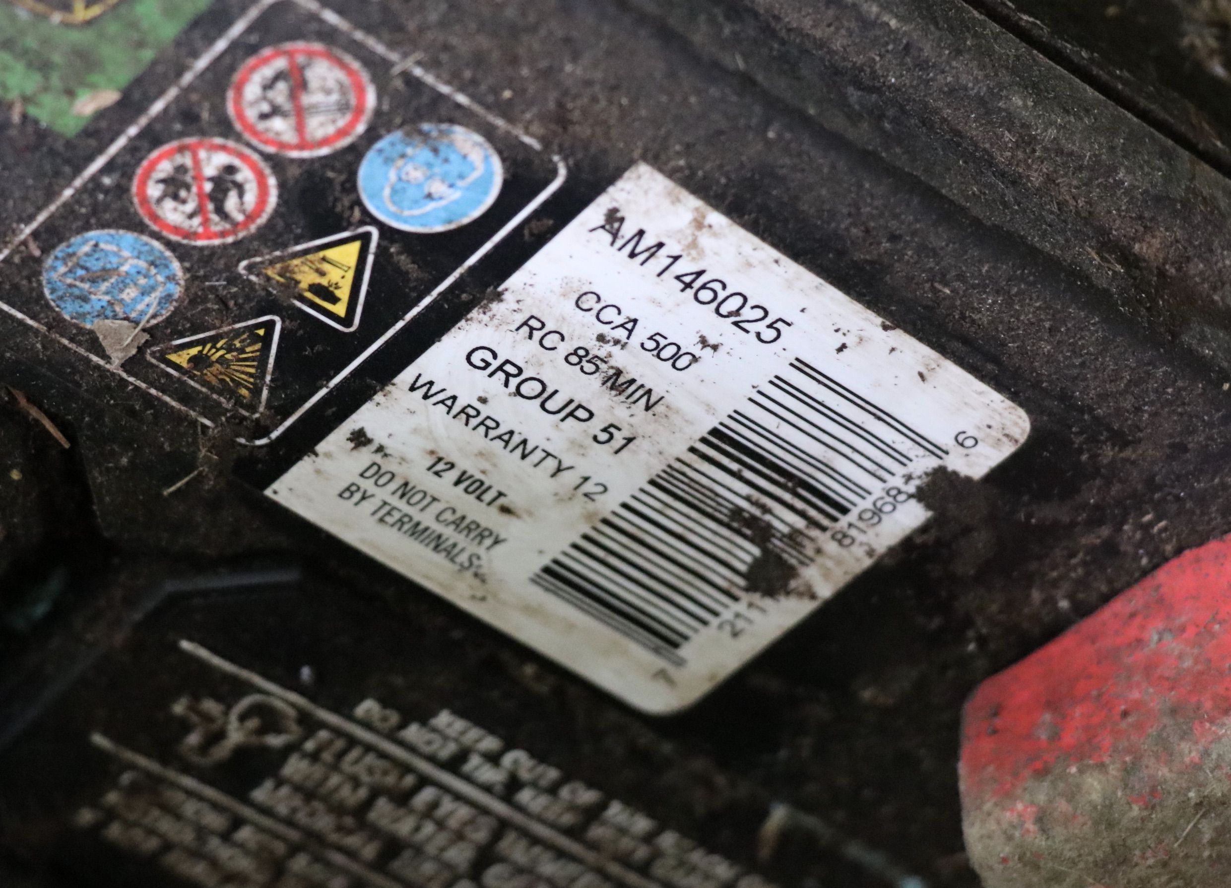 John Deere X570 Select Series Tractor