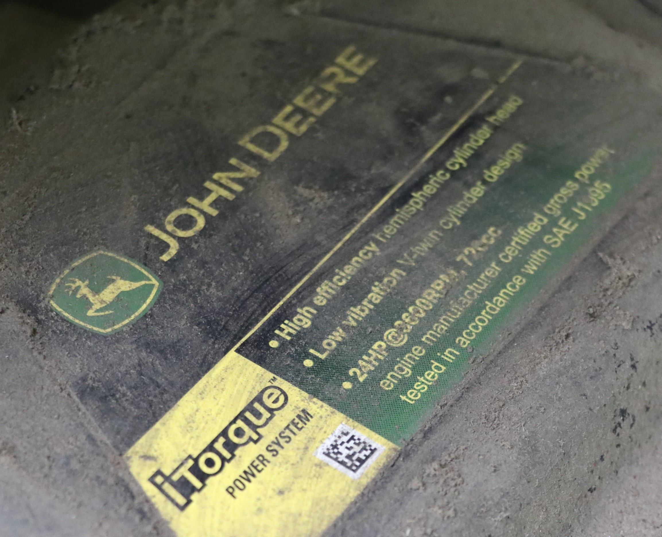 John Deere X570 Select Series Tractor