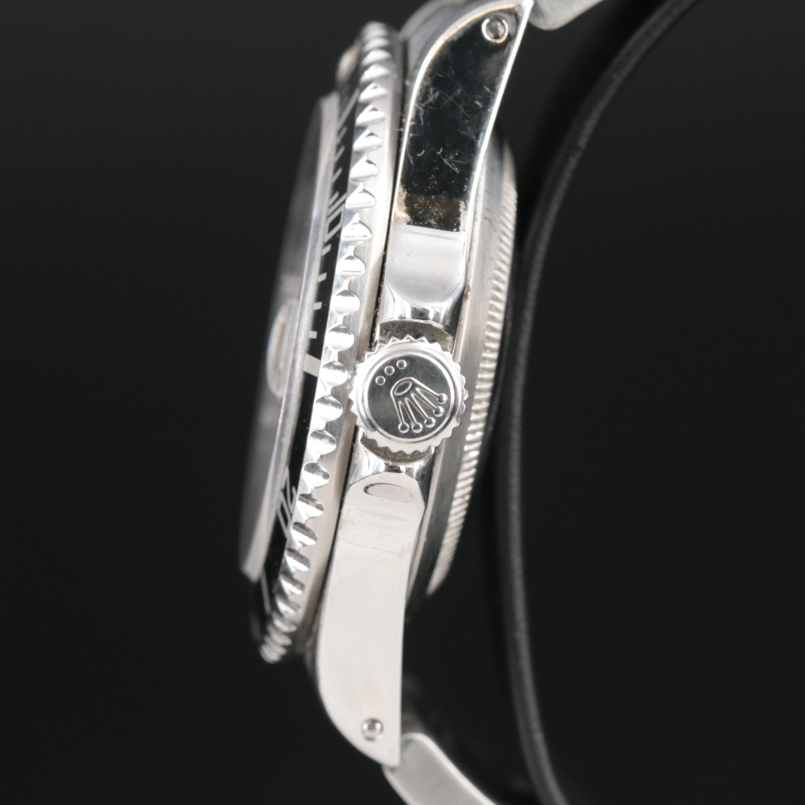 1995 Rolex Oyster Perpetual Submariner Date Watch