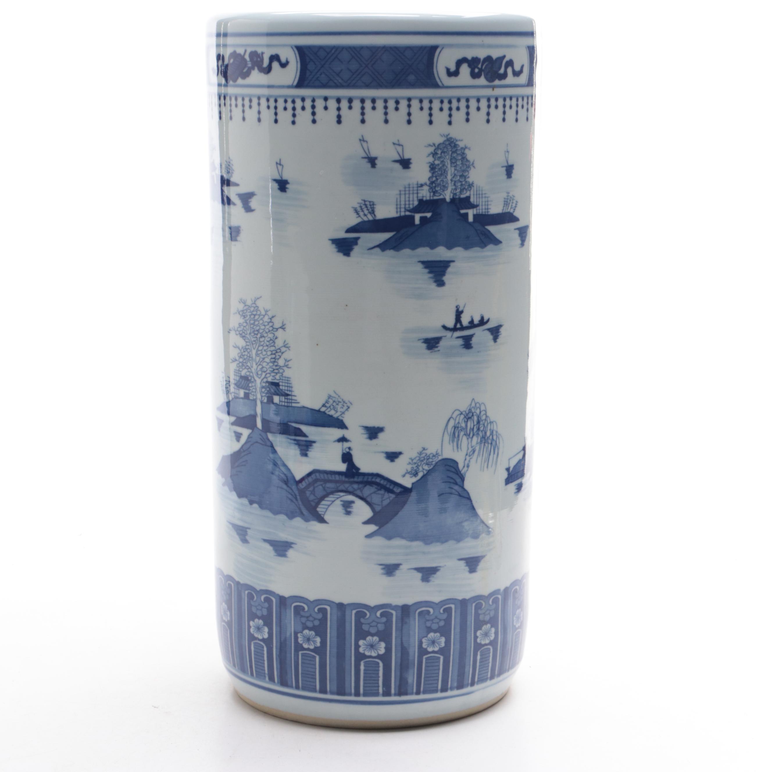 Chinese Blue and White Porcelain Umbrella Stand