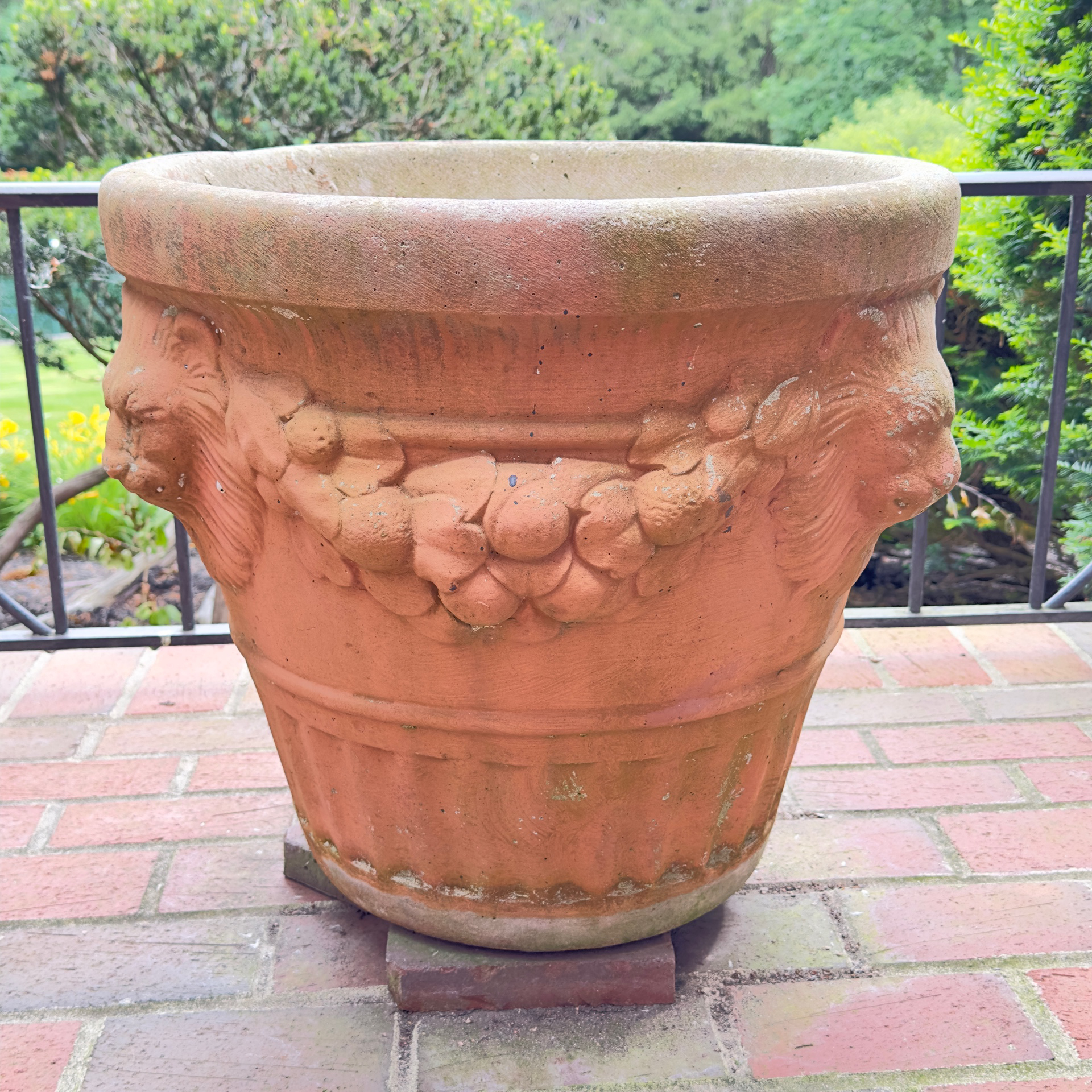 Pair of Neoclassical Style Cast Concrete Lion Head Outdoor Planters