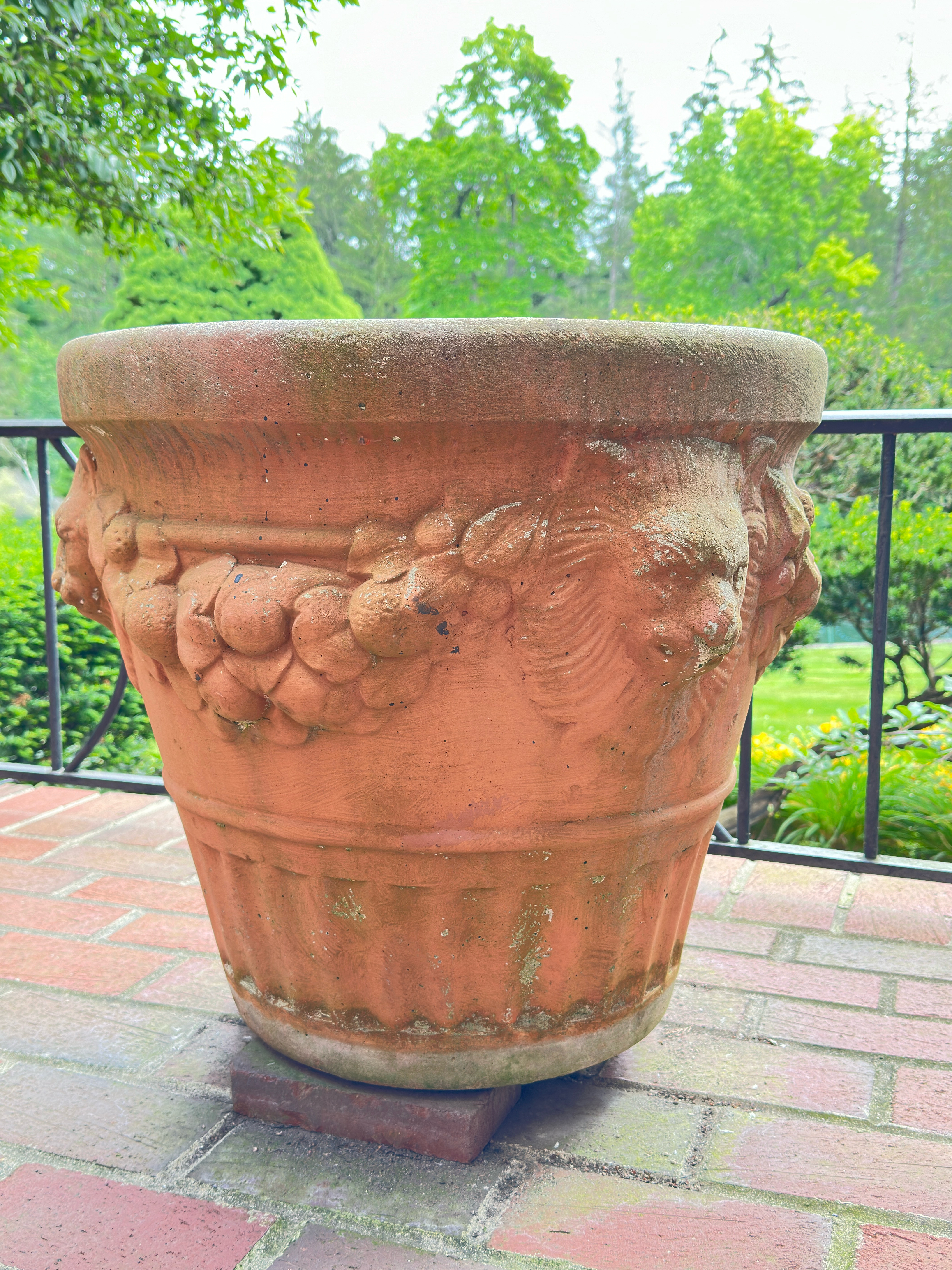 Pair of Neoclassical Style Cast Concrete Lion Head Outdoor Planters