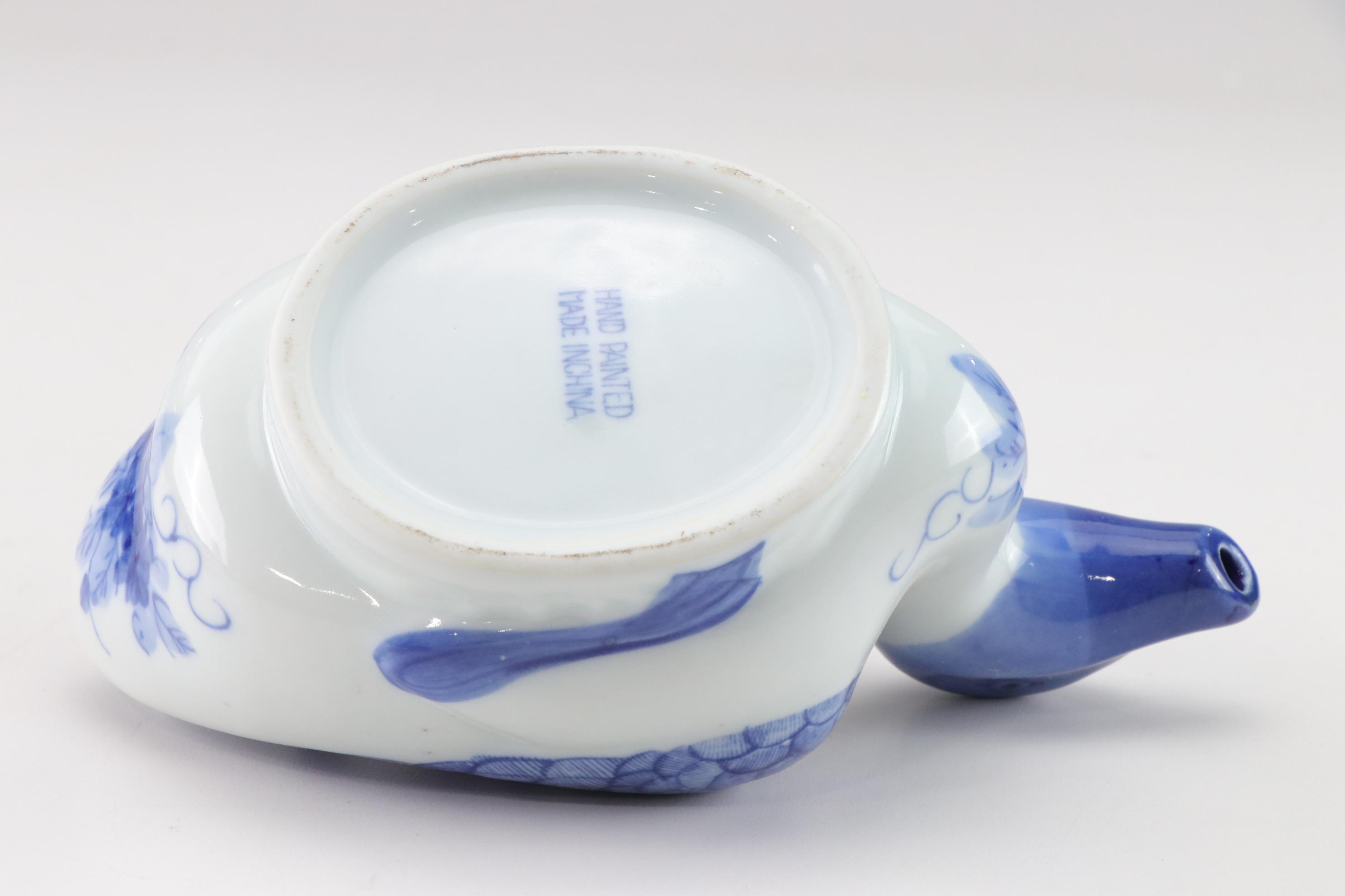 Chinese Ceramic Duck Teapot, Late 20th Century