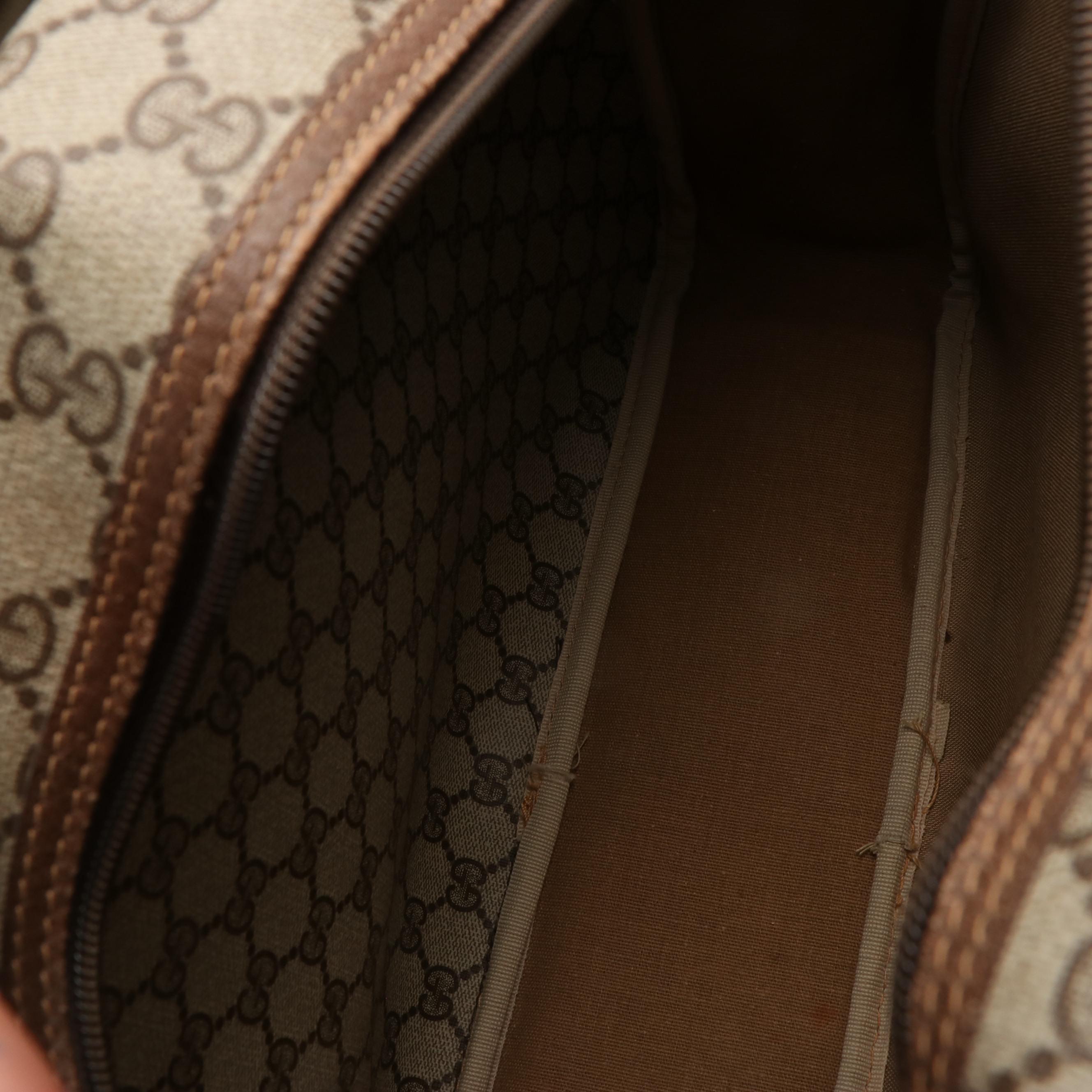 Gucci Weekender Bag in GG Supreme Canvas and Leather