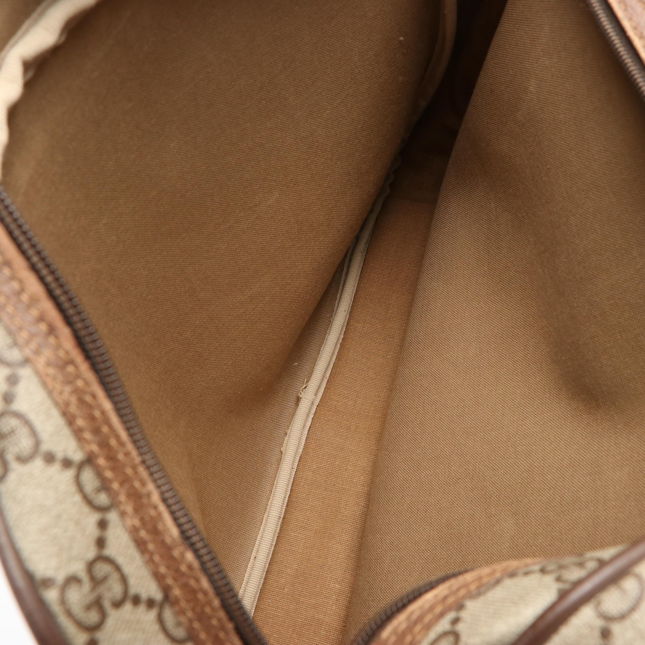 Gucci Weekender Bag in GG Supreme Canvas and Leather