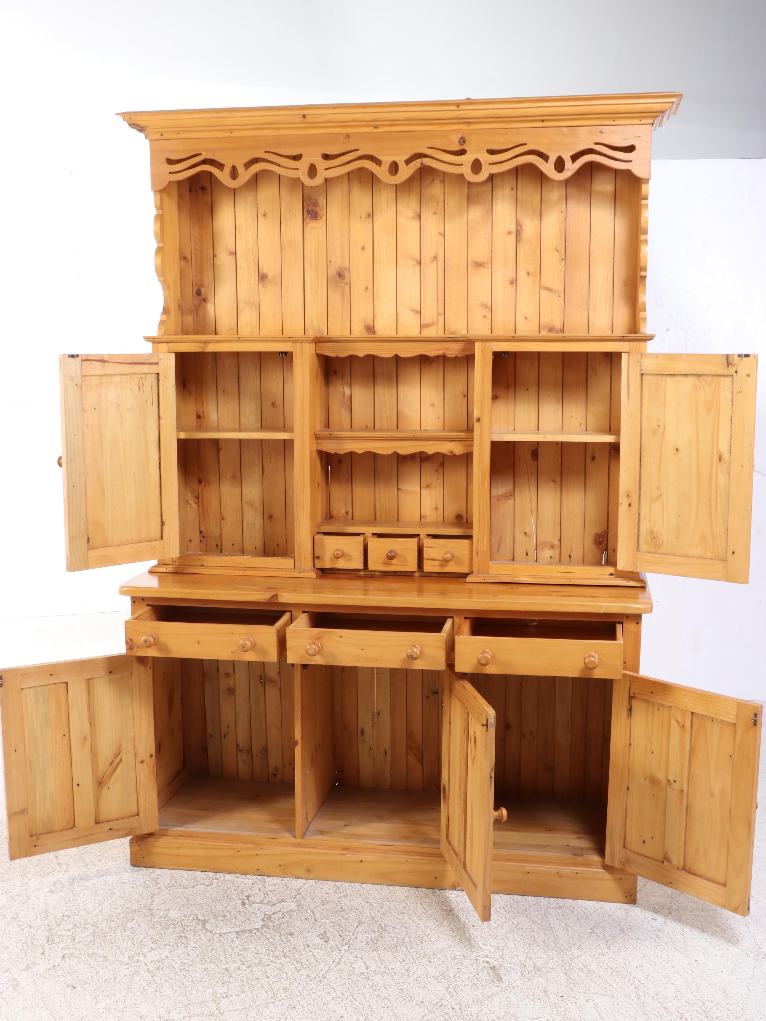 Country Style Pine Kitchen Dresser